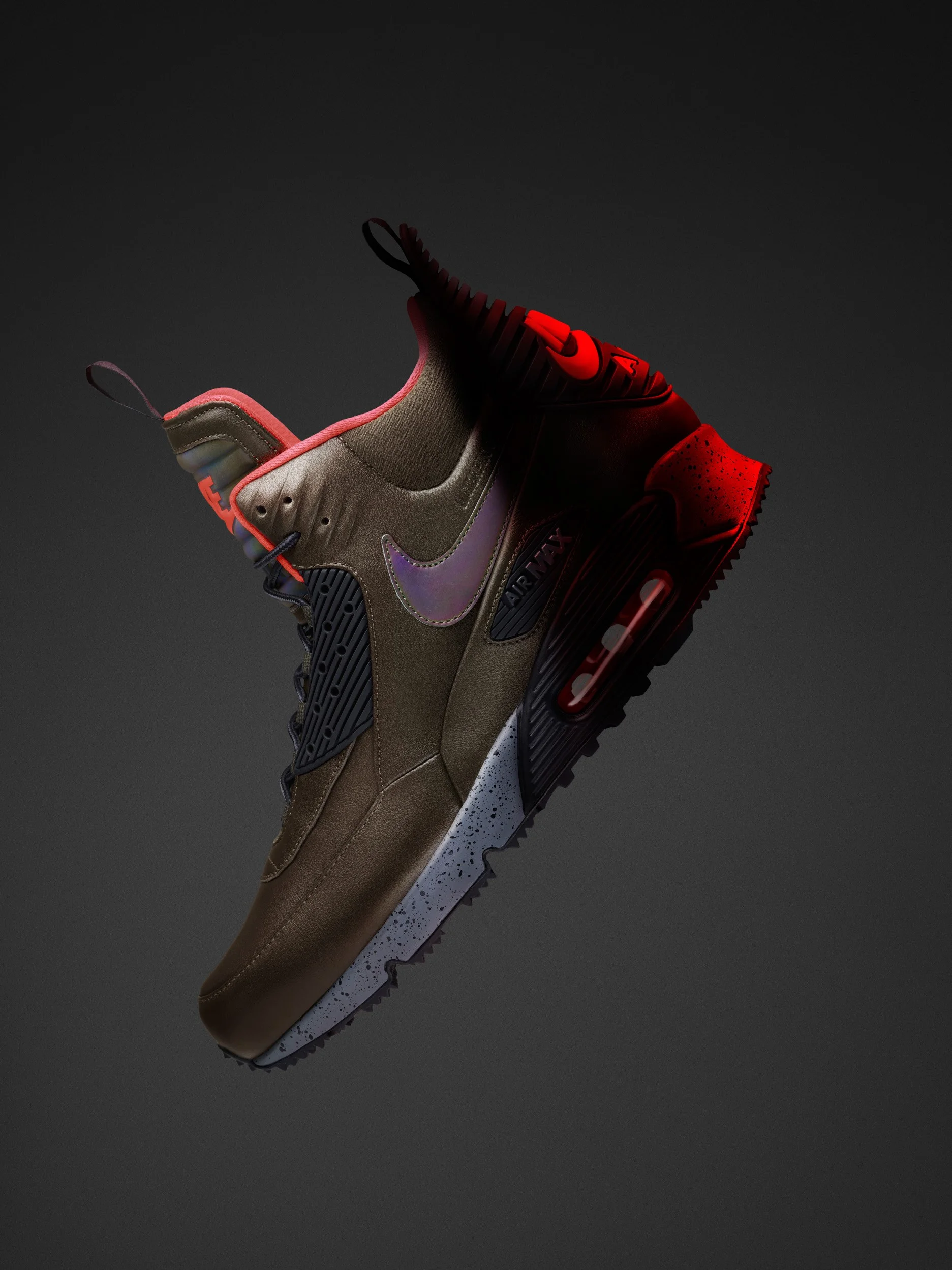 HO15_NSW_AIRMAX90_M_PROFILE_083_RGB-F2.jpg