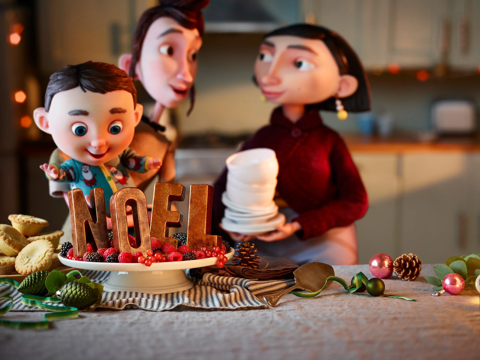 Noel_Chocolate_Tiffin_Cake_LANDSCAPE_F4.jpg