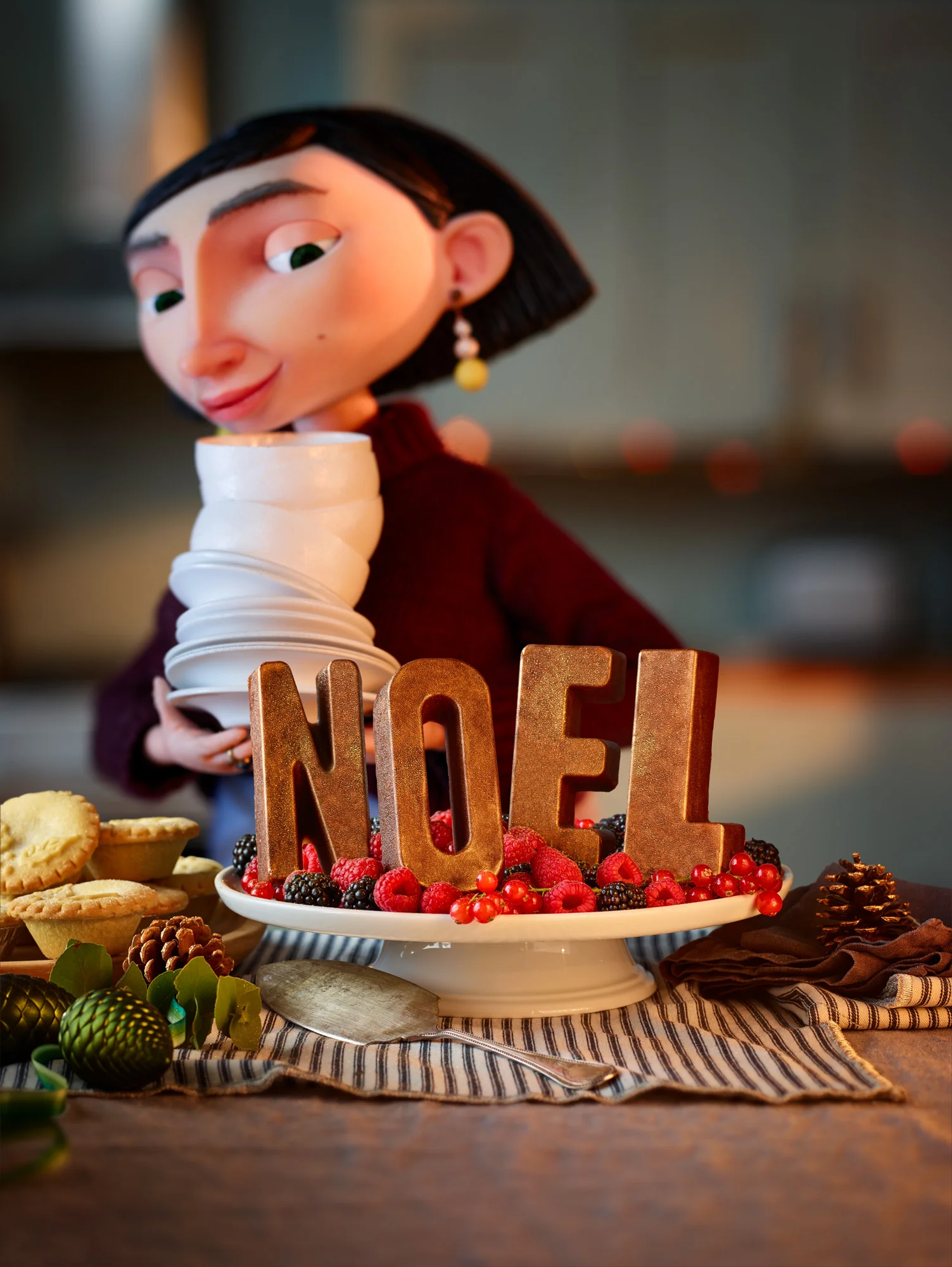 Noel_Chocolate_Tiffin_Cake_PORTRAIT_F2_RGB.jpg