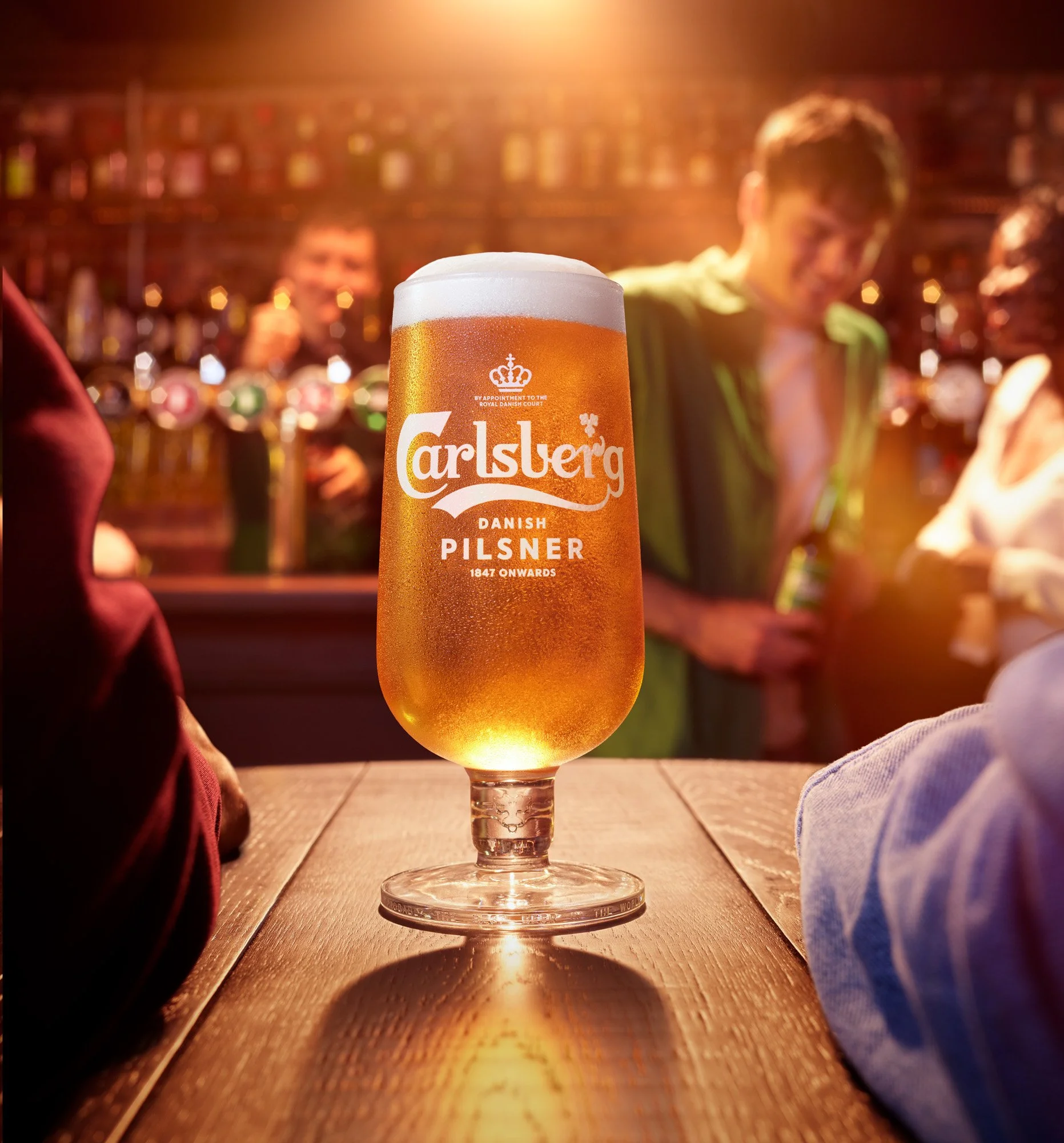 CARLSBERG-BAR-F-6.jpg