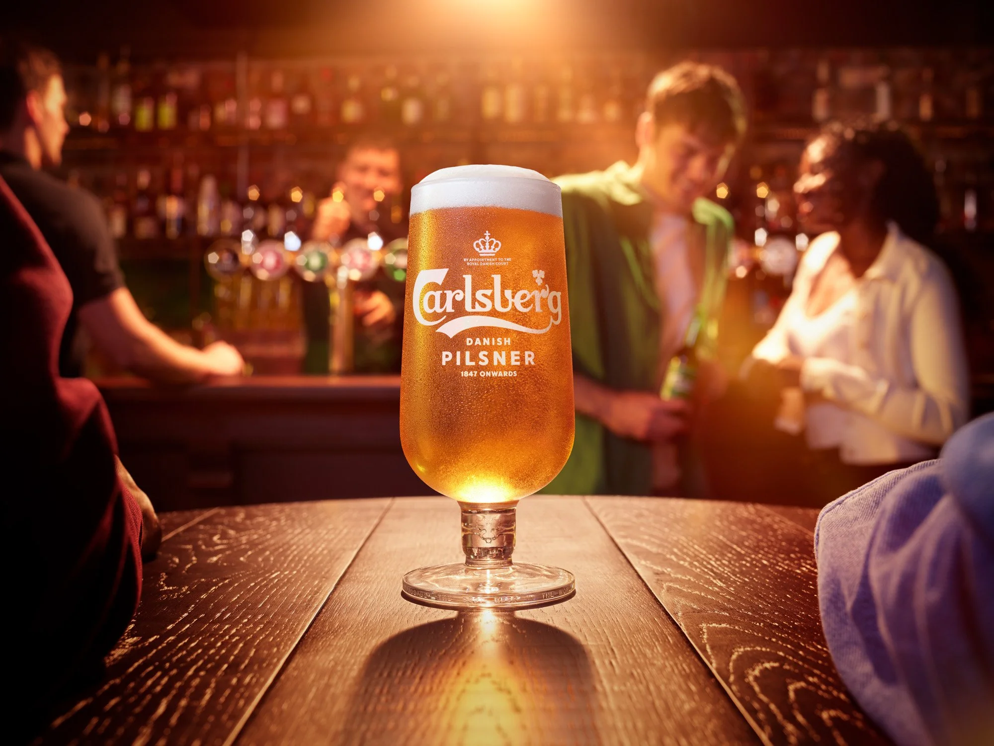 CARLSBERG-BAR-F-48.jpg
