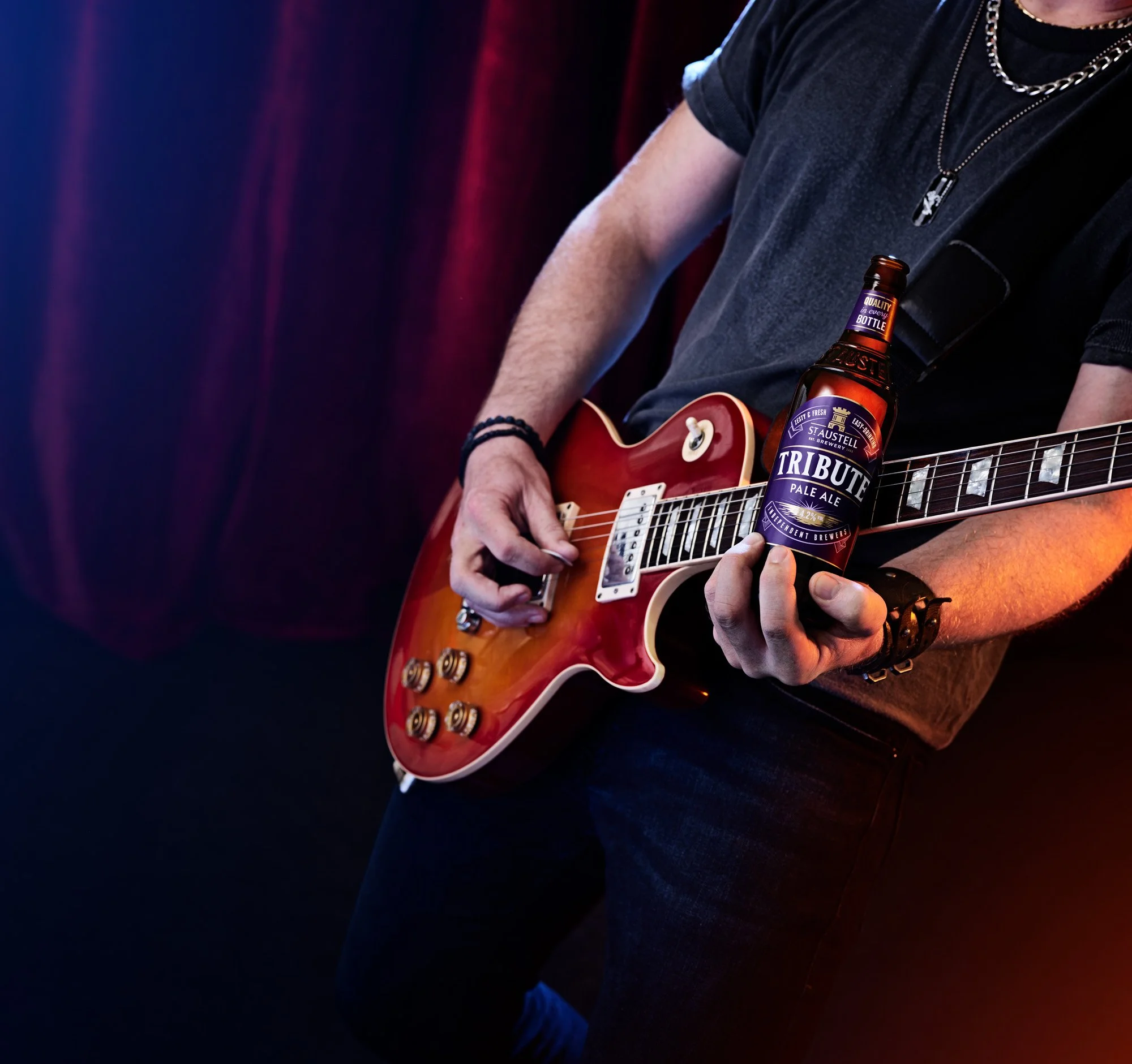 ST_AUSTELL-GUITAR-F-RGB.jpg
