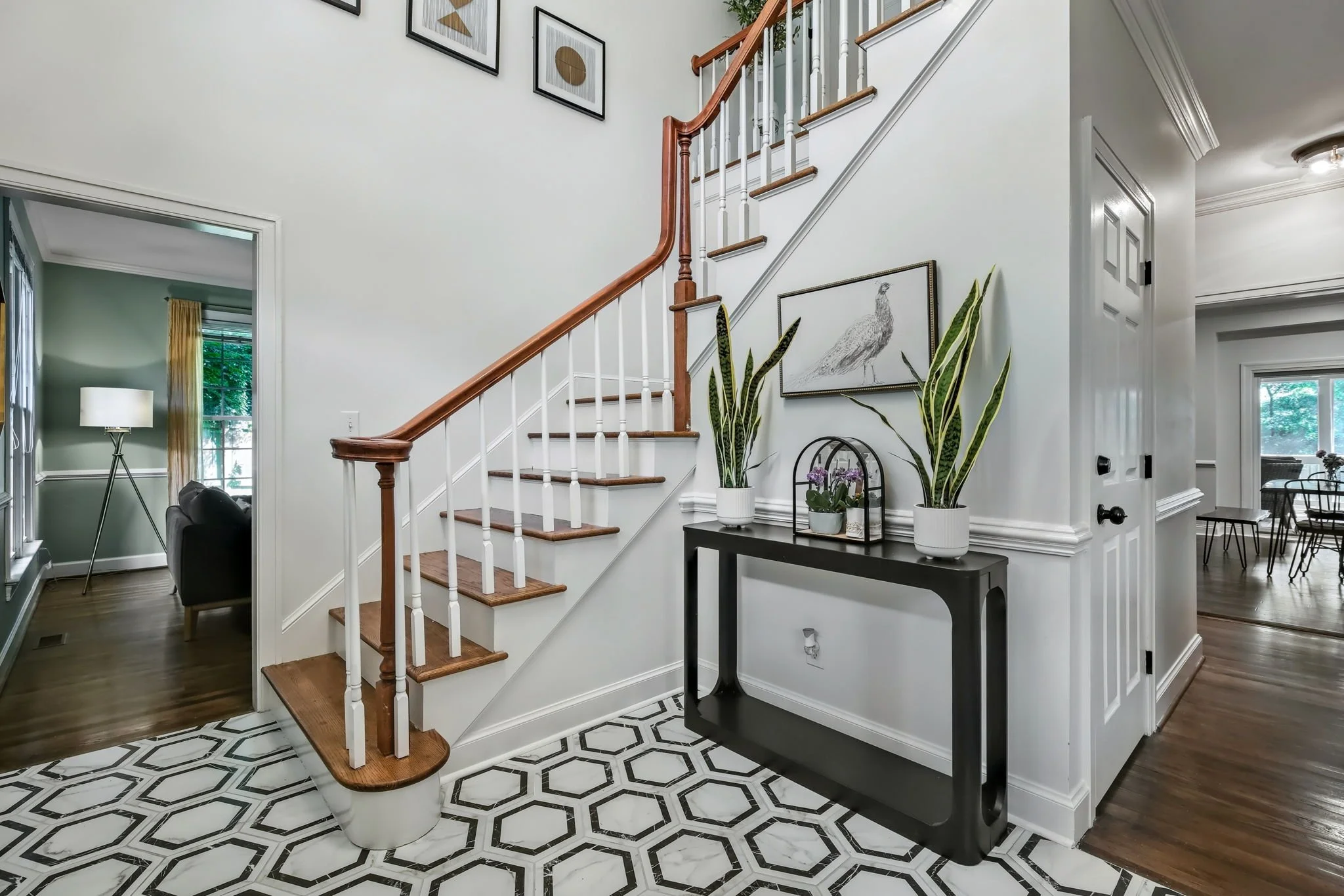 4-web-or-mls-6-st-james-pl-chapel-hill-nc-usa-corrected-002.jpg