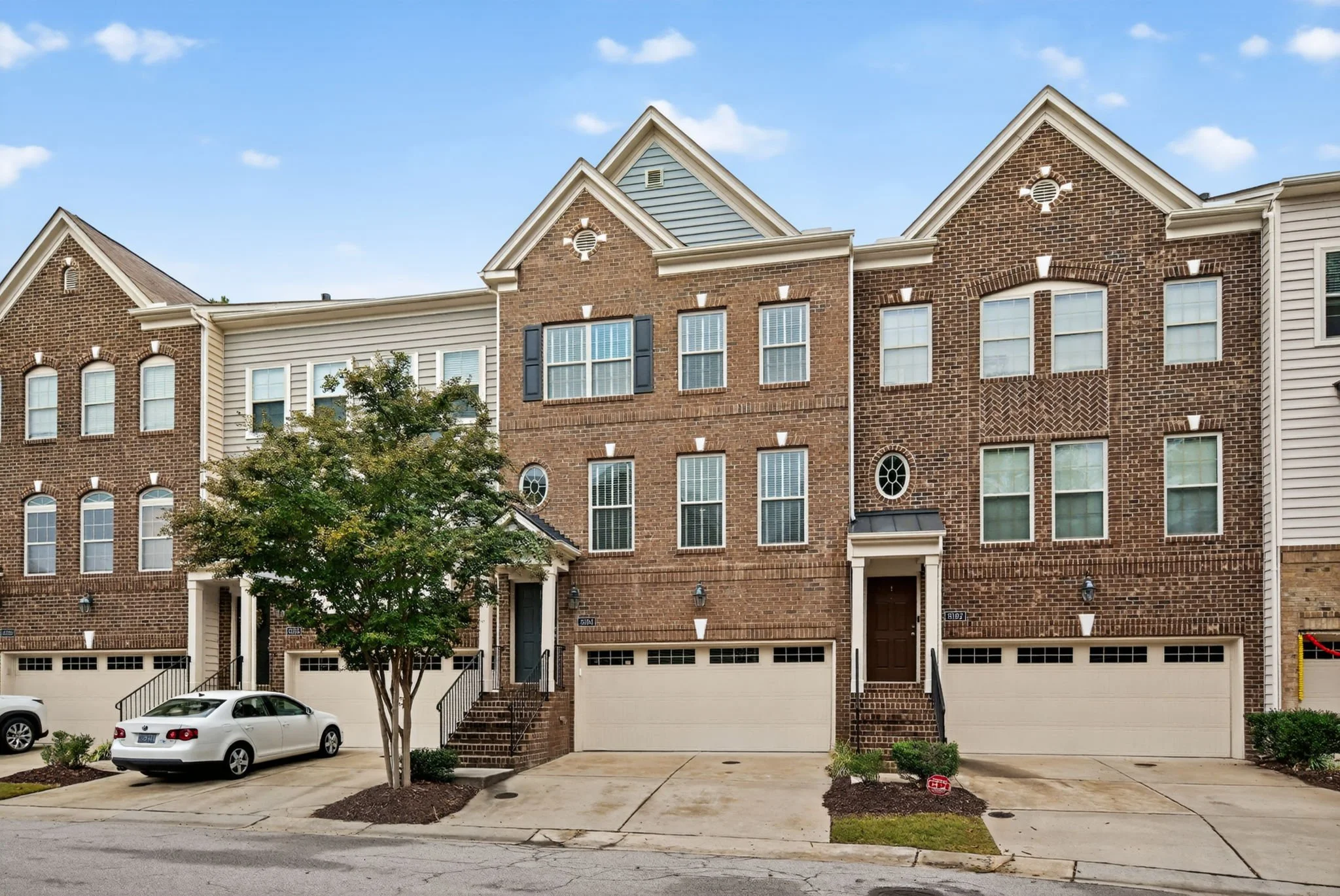 2-web-or-mls-8104-primanti-blvd-raleigh-nc-017.jpeg