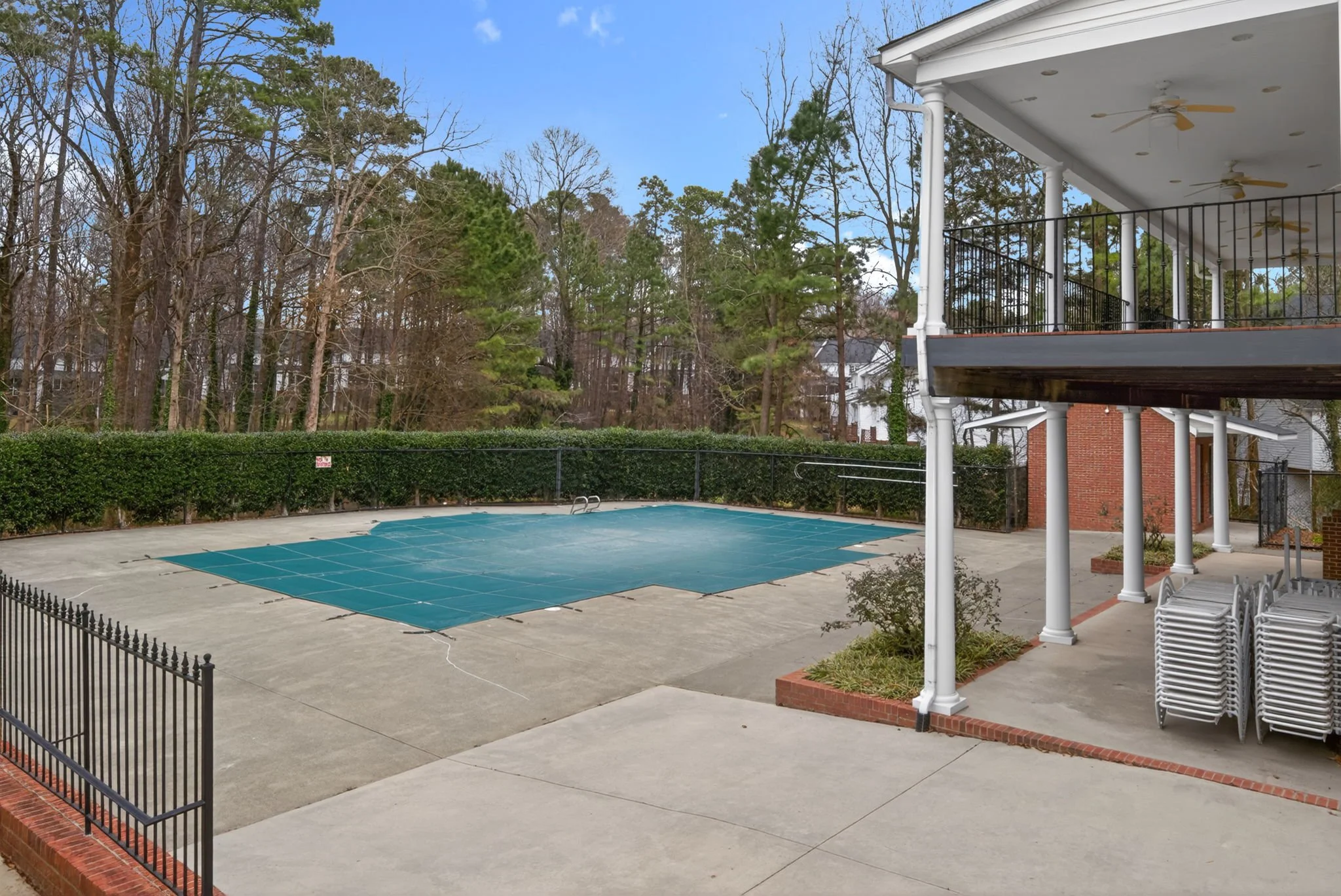 32-web-or-mls-4609-asterwood-drive-raleigh-nc-usa-033.jpeg