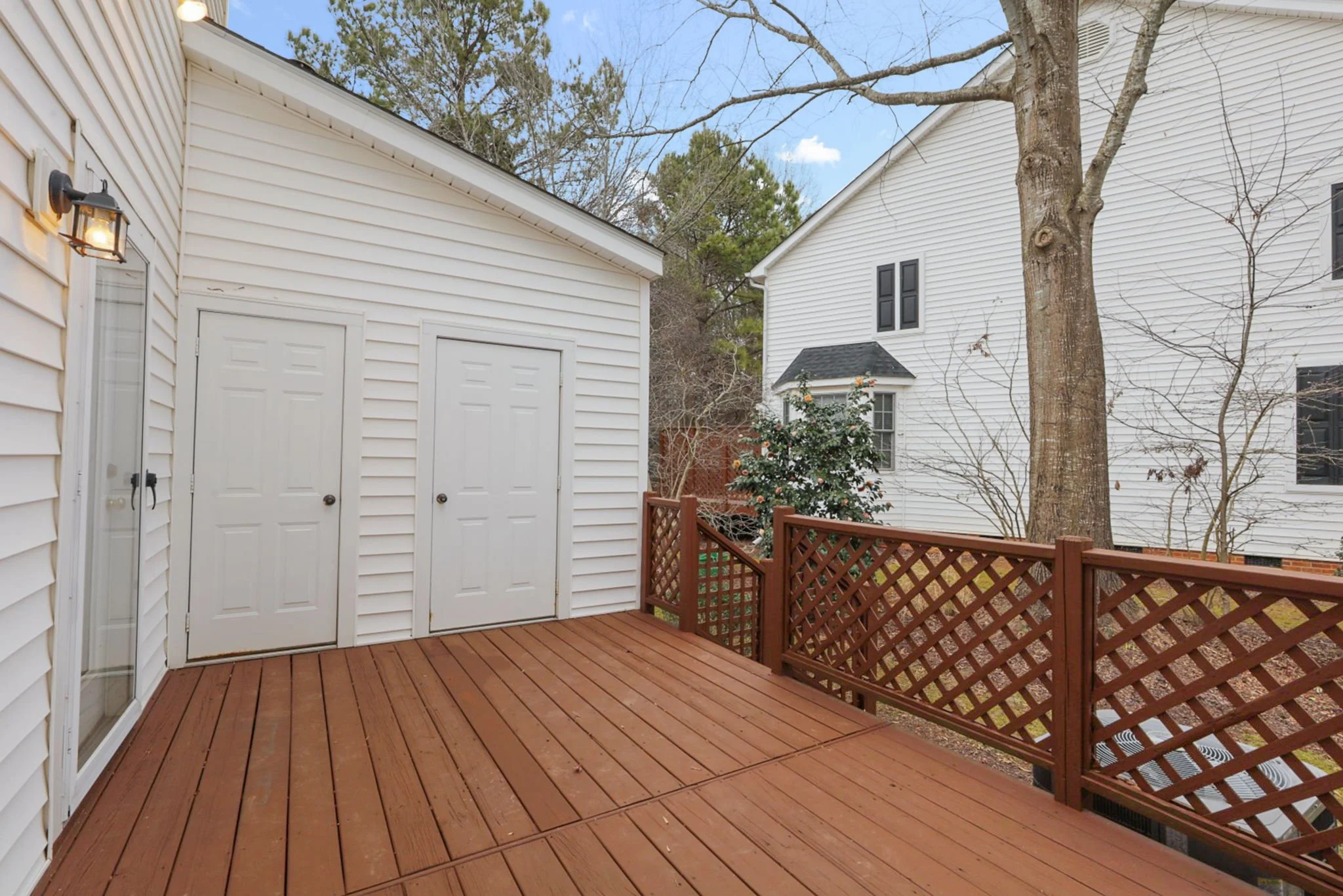 31-web-or-mls-4609-asterwood-drive-raleigh-nc-usa-001.jpeg