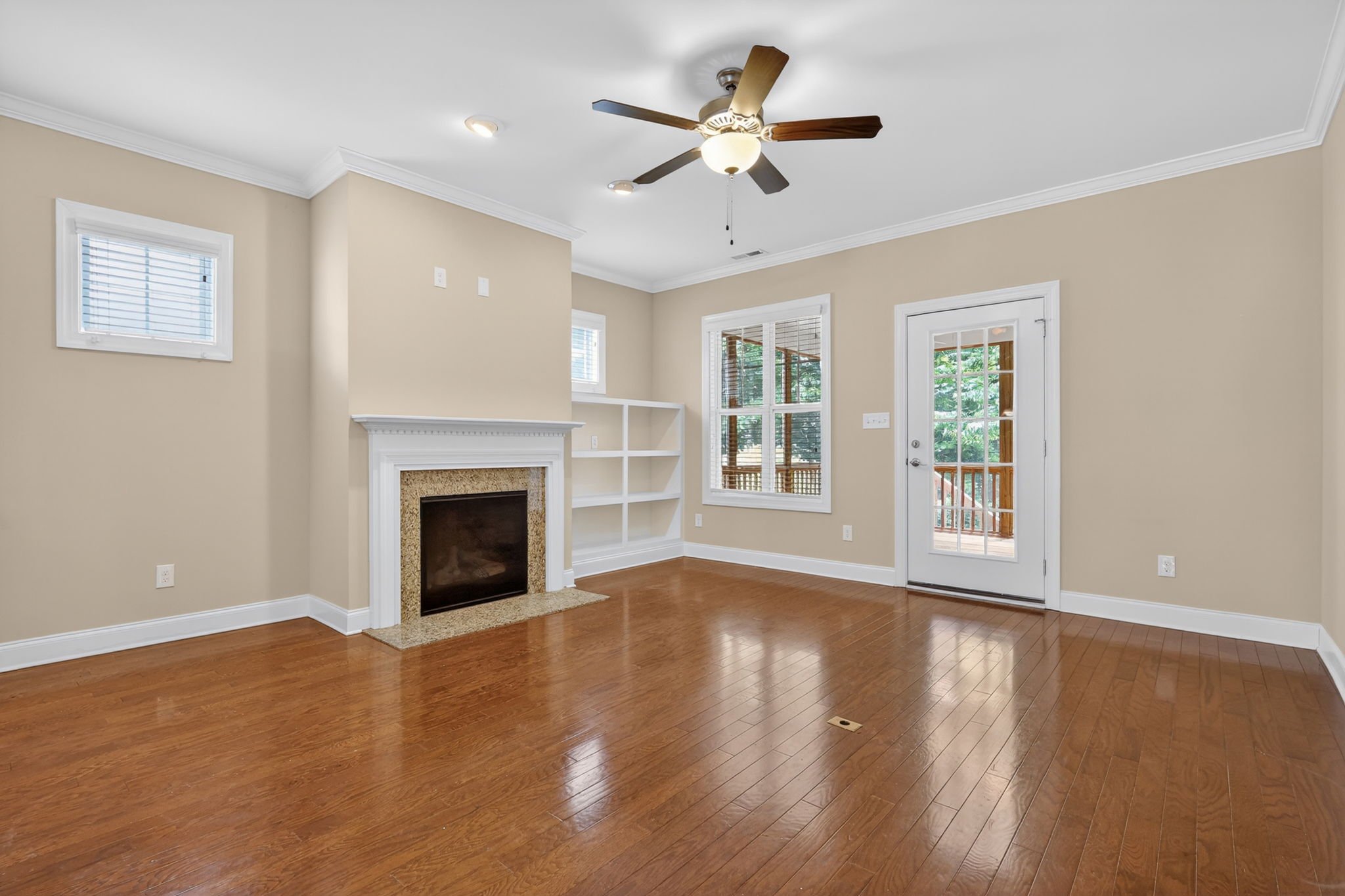 9-web-or-mls-732-varina-ln-jenne-kendziora-020.jpeg