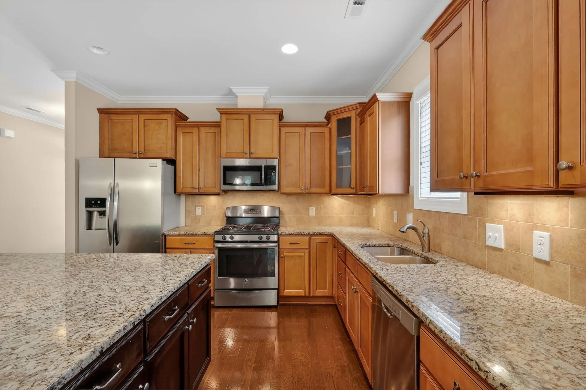 17-web-or-mls-732-varina-ln-jenne-kendziora-017.jpeg