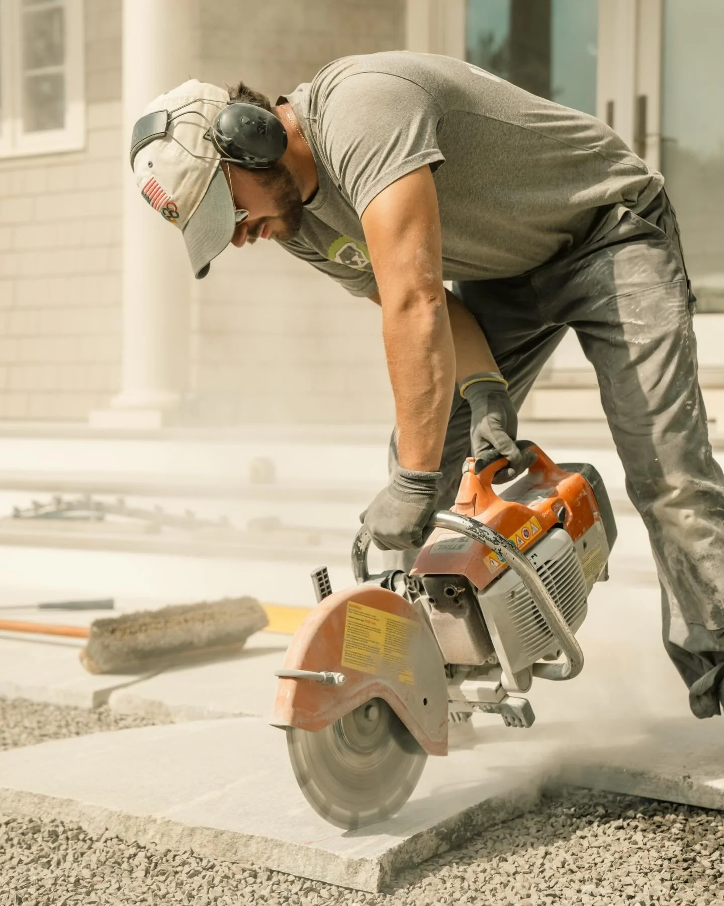 Let&rsquo;s talk about scheduling the construction of your dream patio!! Scheduling client meetings for 2026 in late March! 🪚🧱👨&zwj;🎨

#hardscape #patio #spring #landscapedesigner