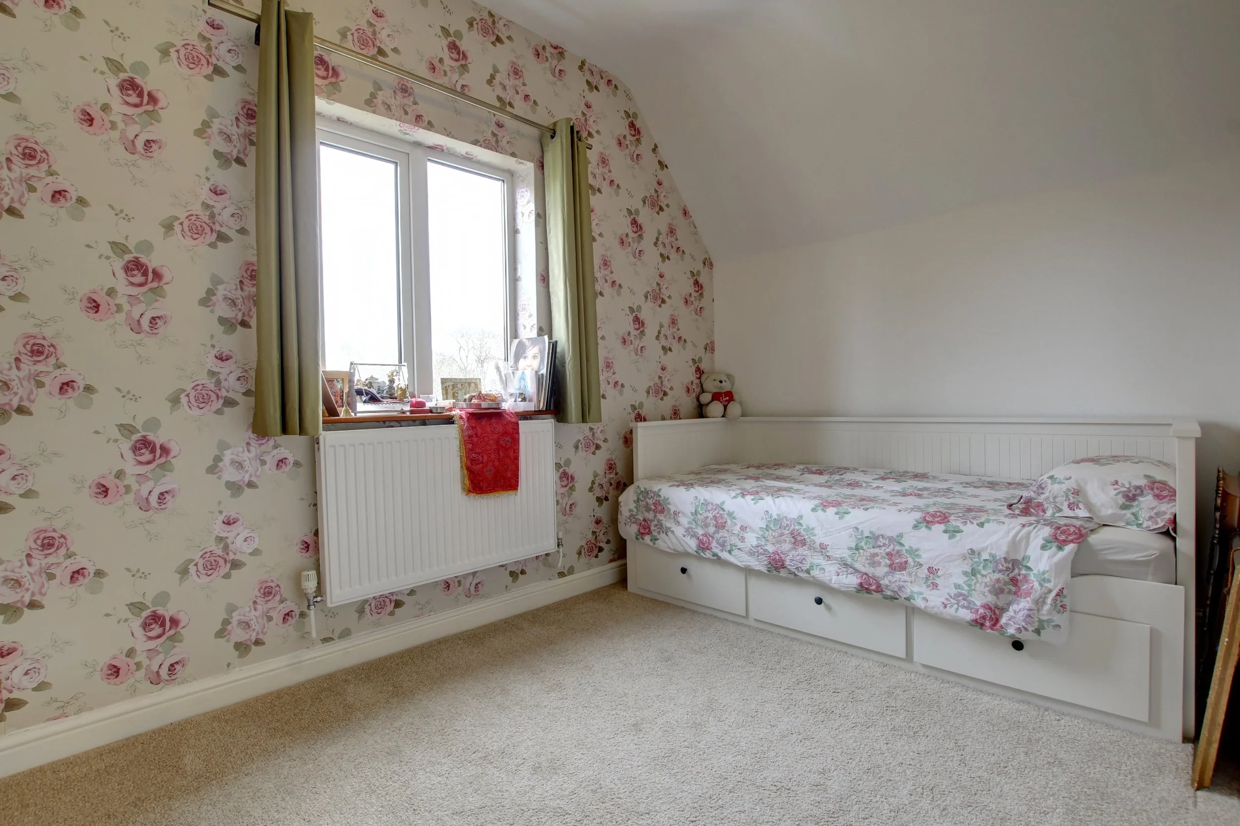 11 bed 3.jpg