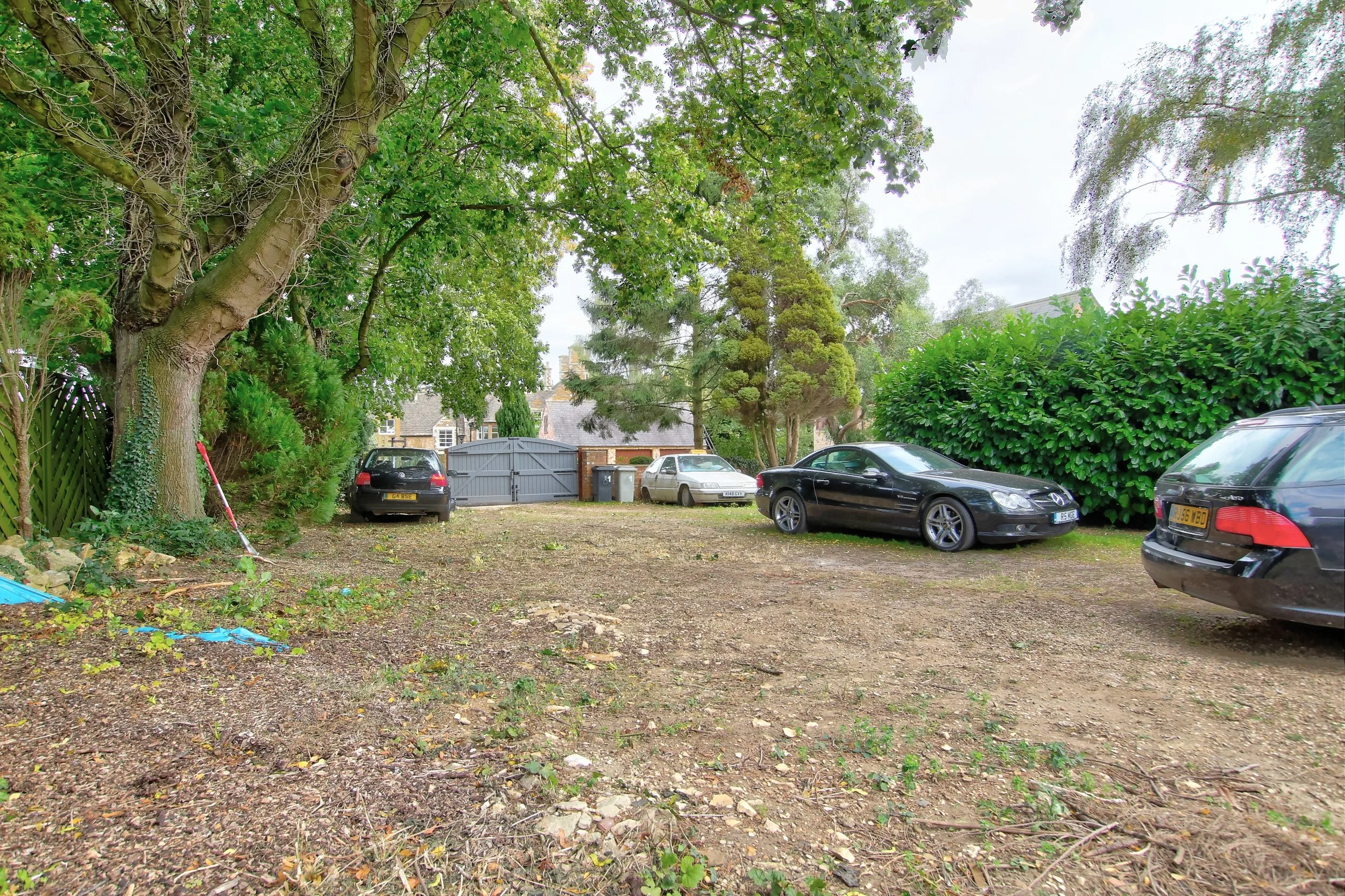 46 driveway.jpg