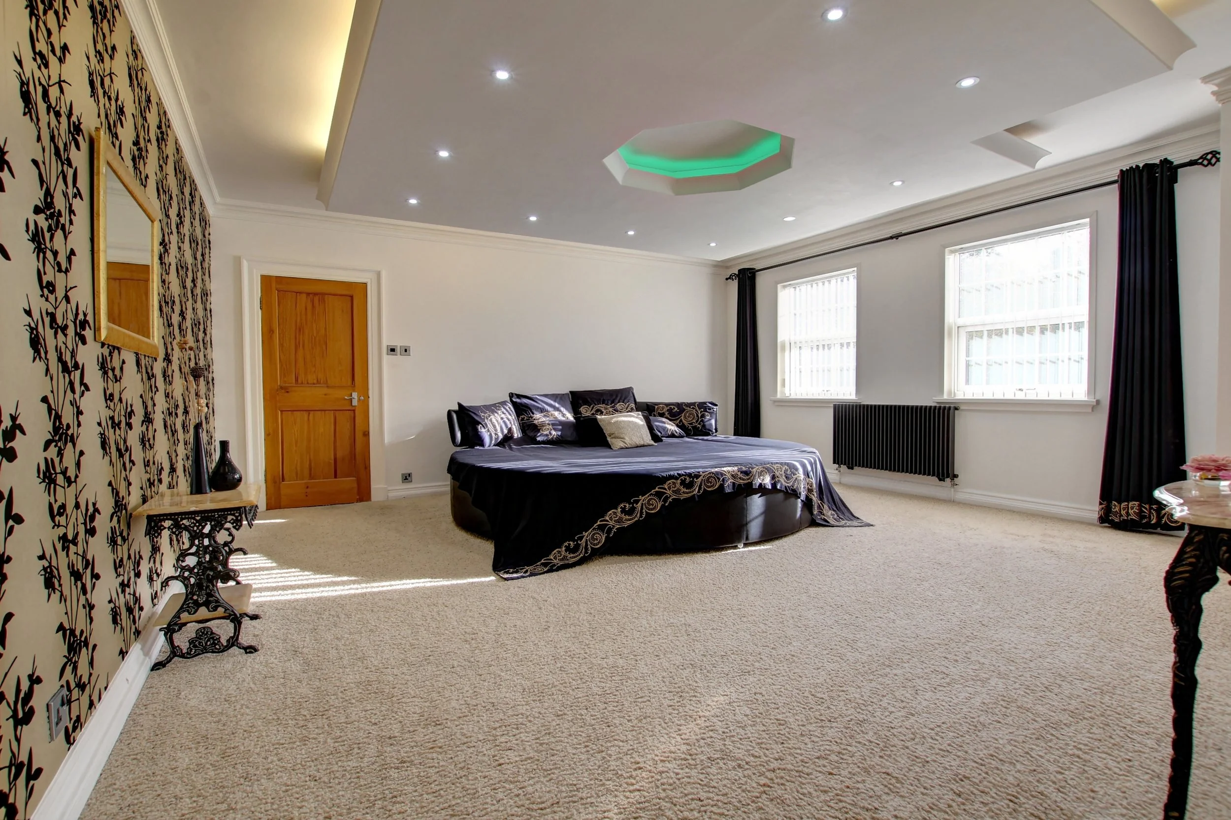 11 bed 1.jpg