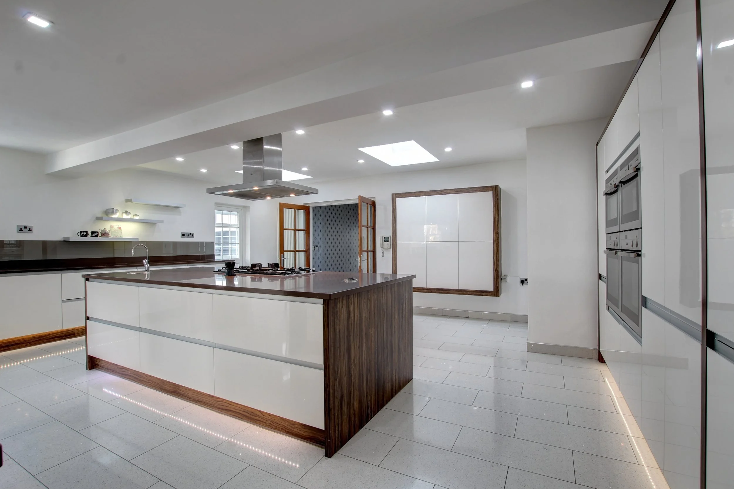 32 kitchen ii.jpg
