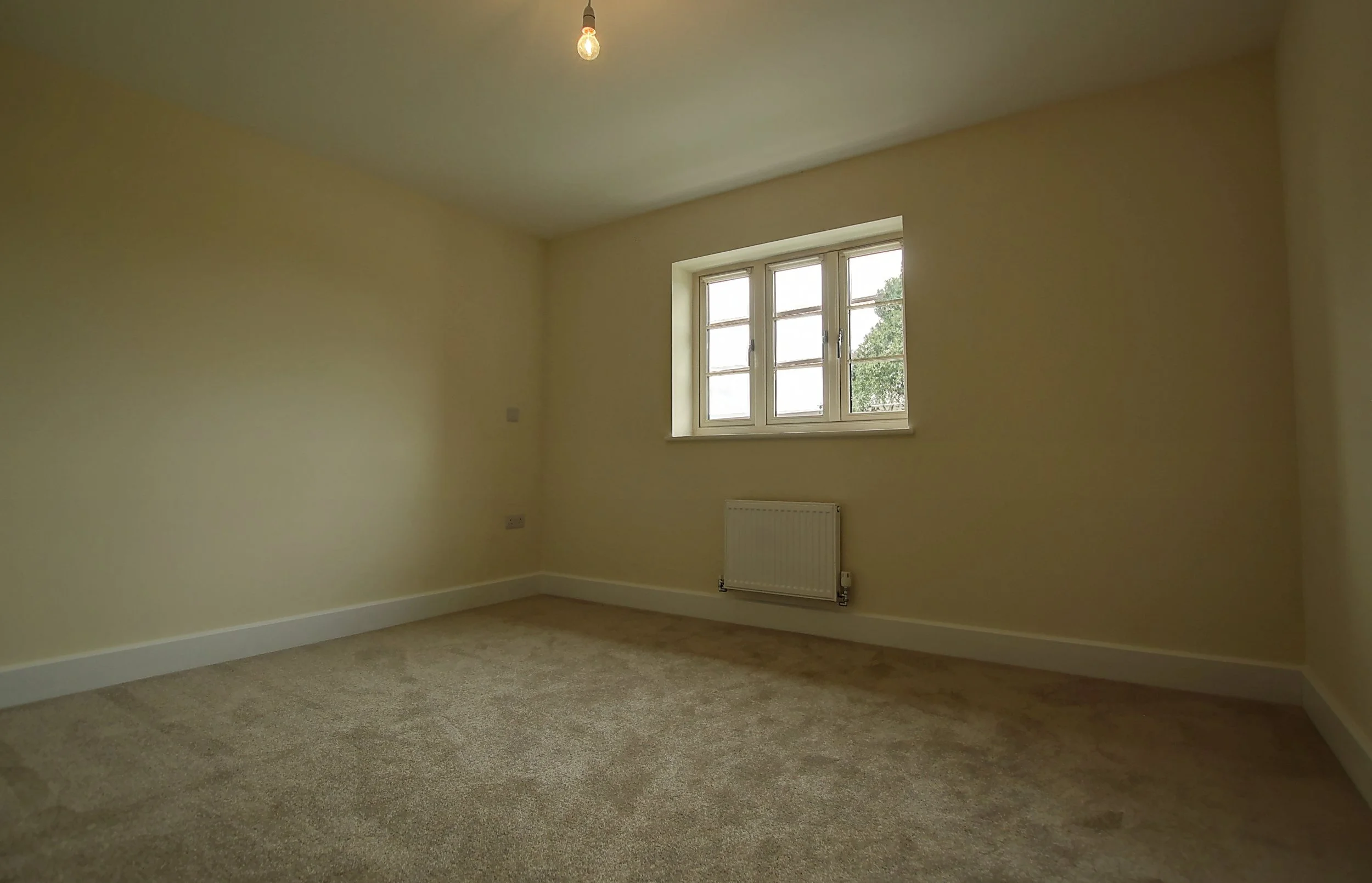 18 bedroom.jpg