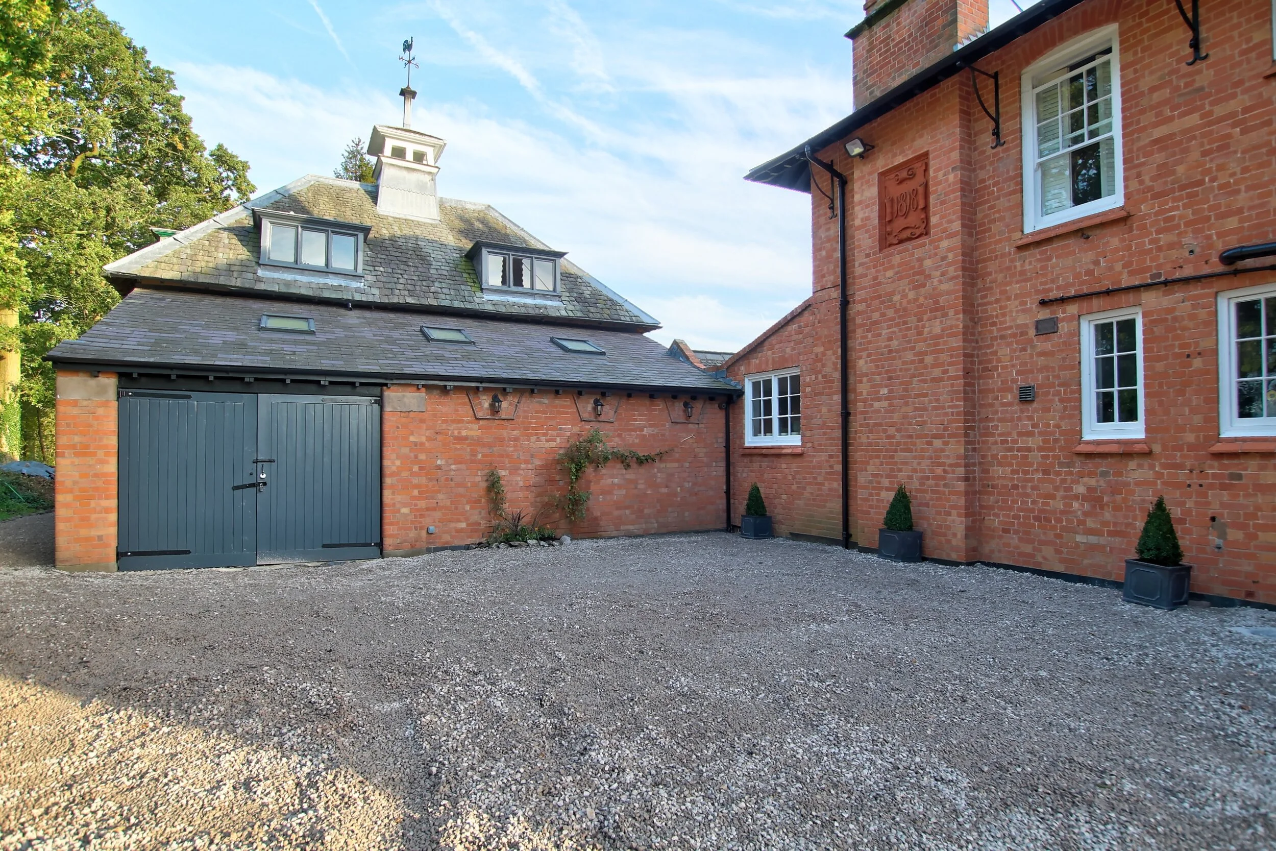 The Coppice, Glen Road, Newton Harcourt — Hortons Estate Agents in