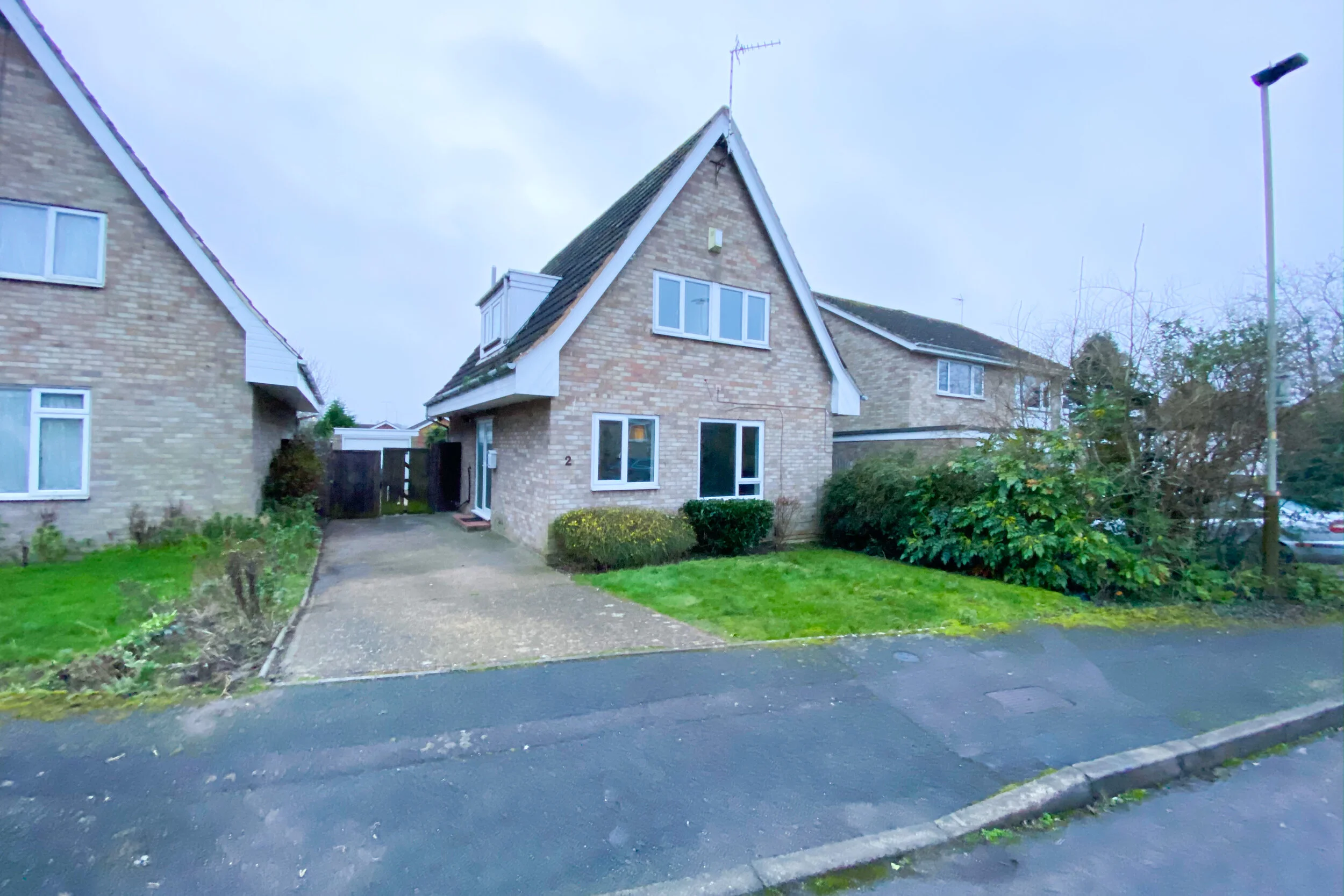 2 Abbots Close, Leicester — Hortons Estate Agents in the East Midlands