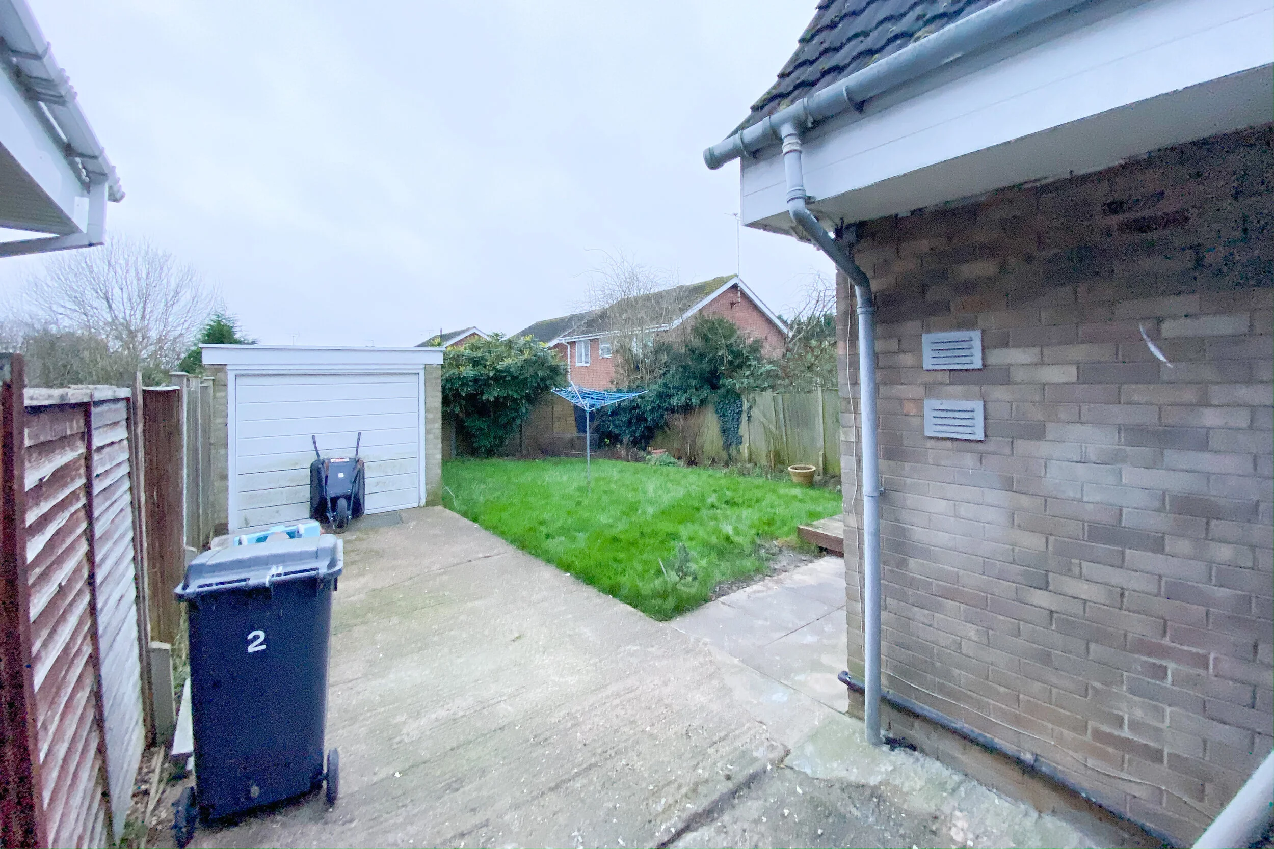 2 Abbots Close, Leicester — Hortons Estate Agents in the East Midlands