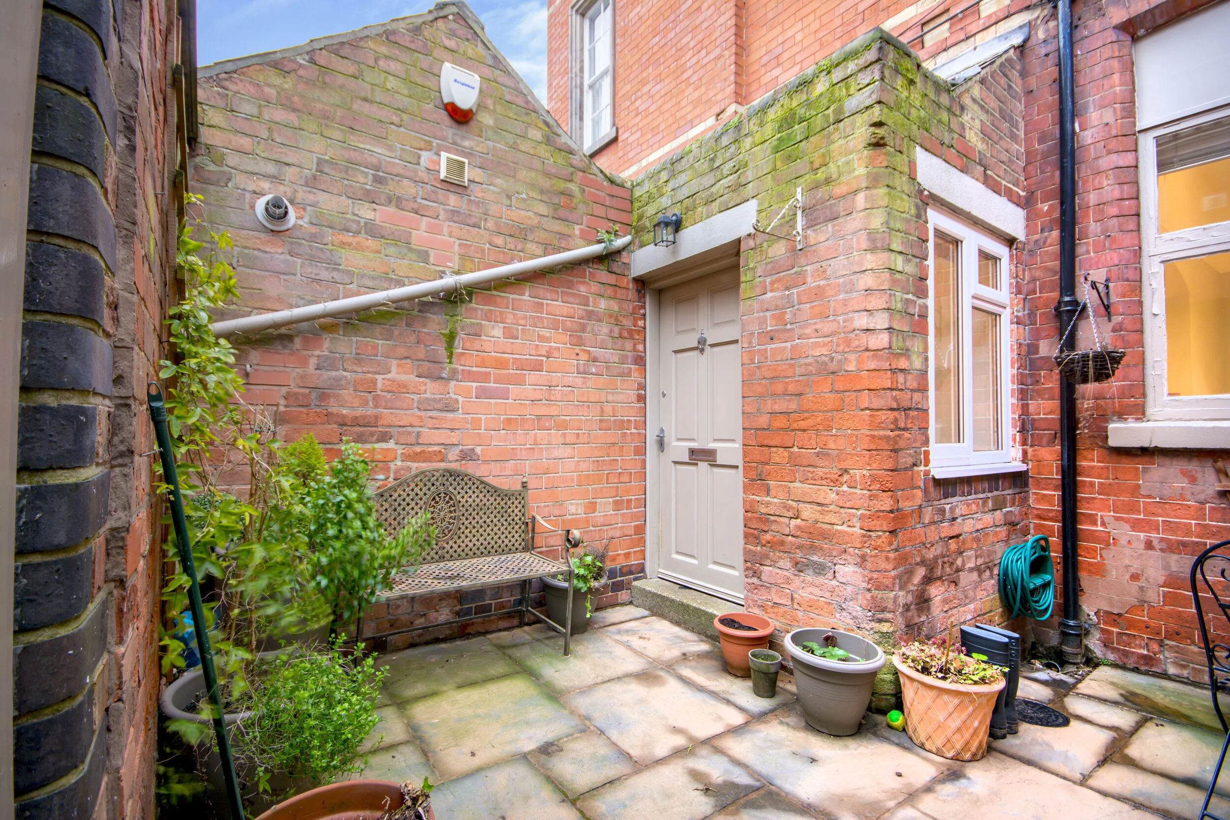 27 Lenton Road, Nottingham — Hortons Estate Agents in the East Midlands