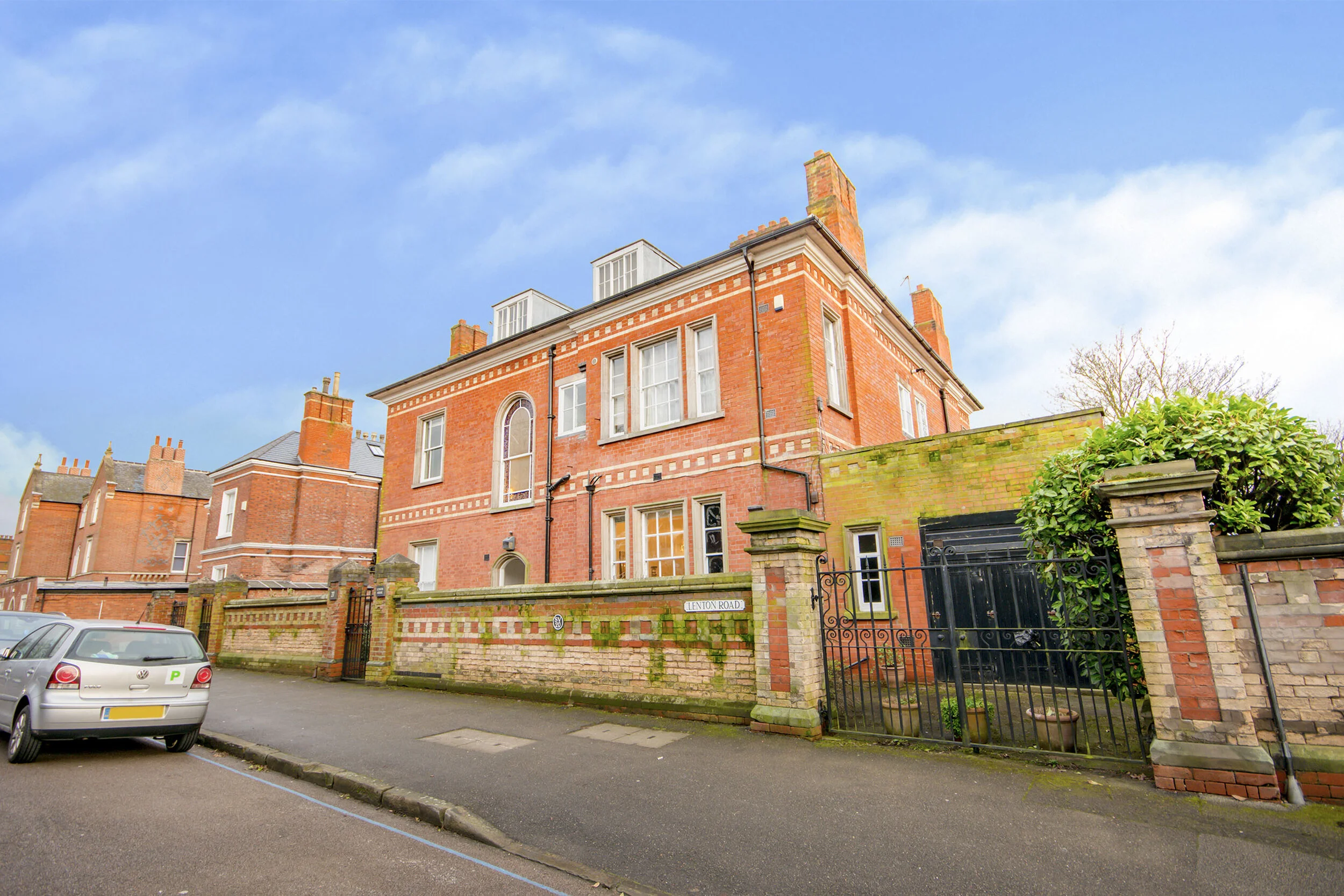 27 Lenton Road, Nottingham — Hortons Estate Agents in the East Midlands