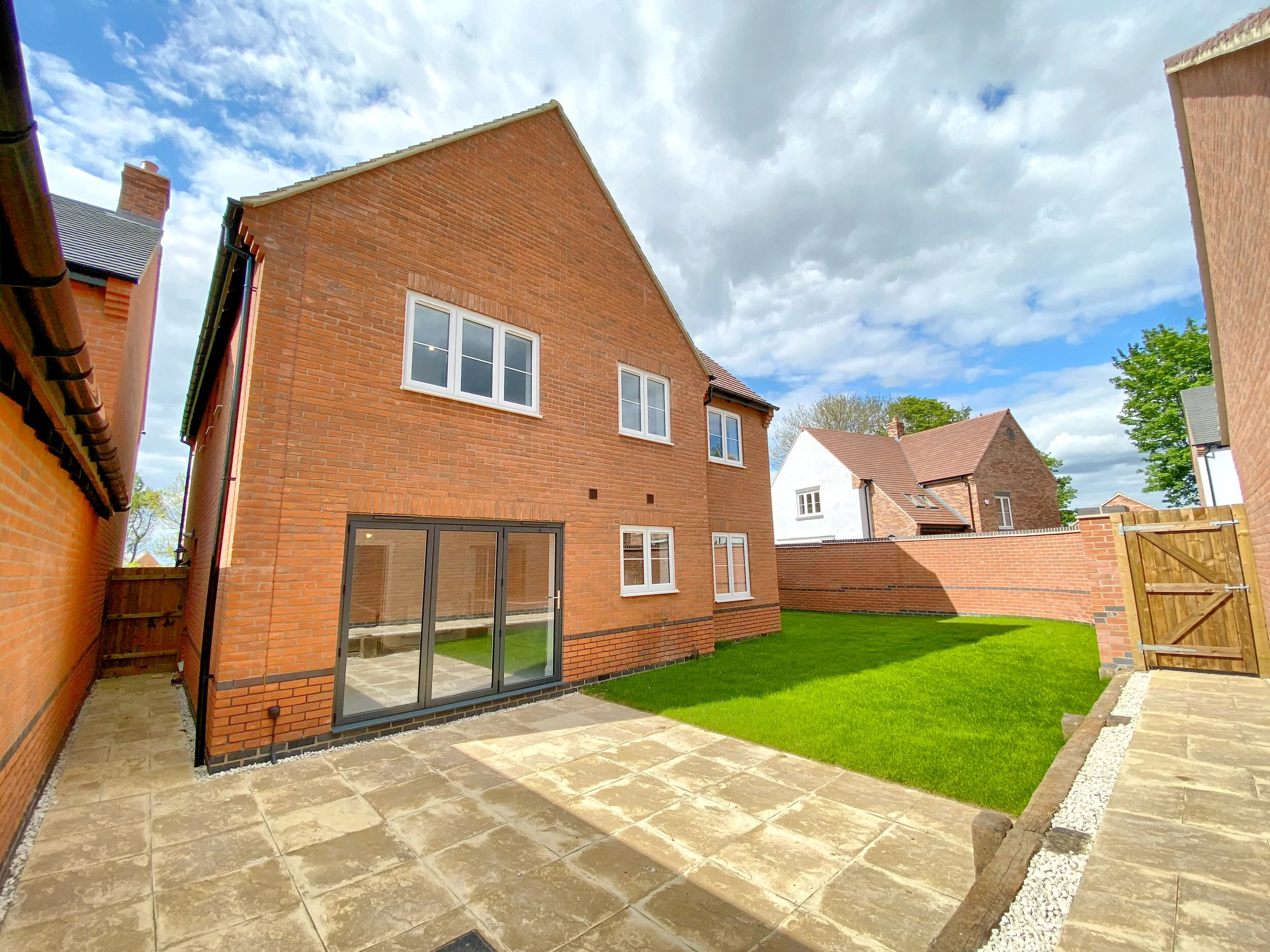 8 Ash Tree Close, Houghton on the Hill — Hortons Estate Agents in the