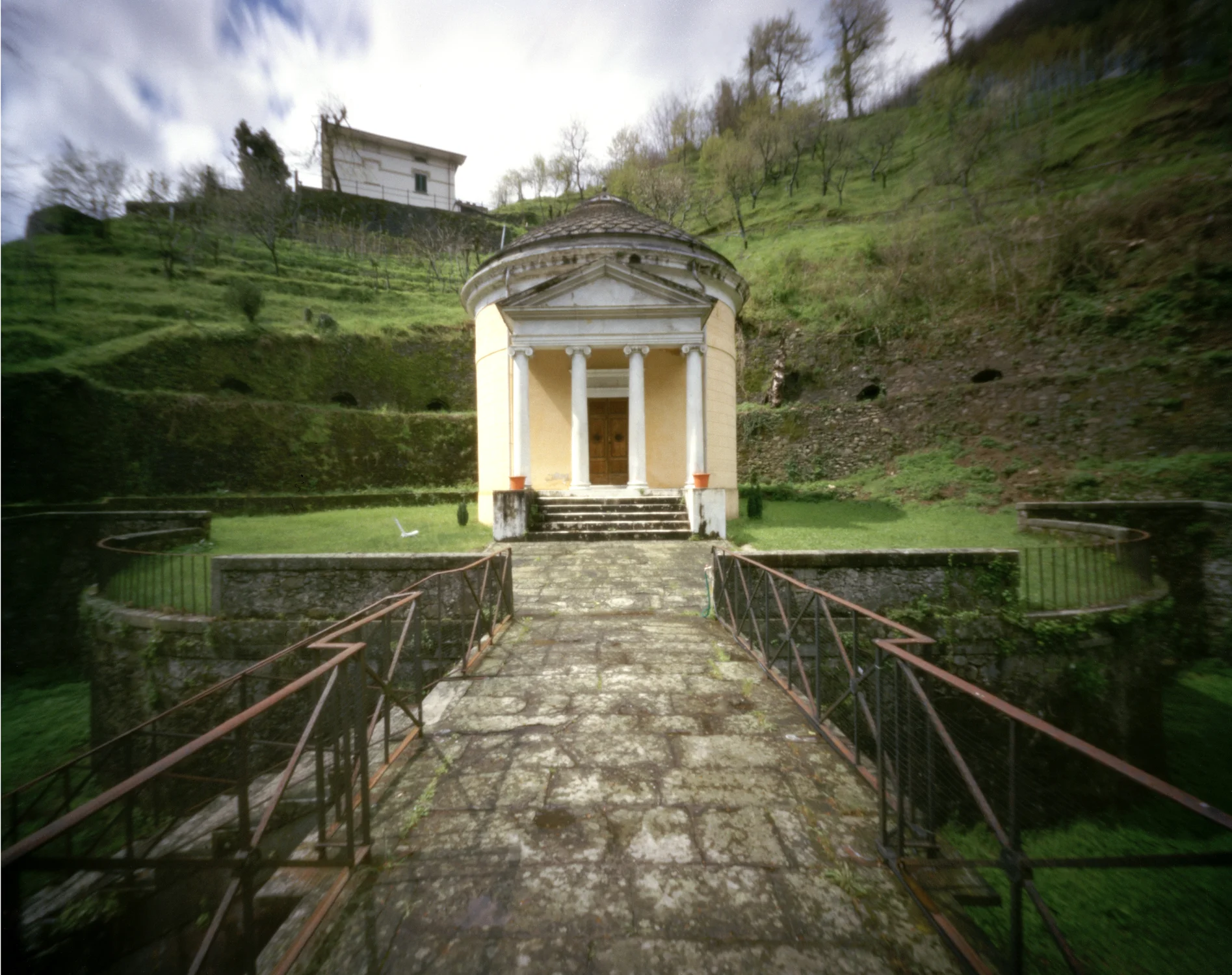 After Robert Pinnacle’s “Tempietto Demidoff”