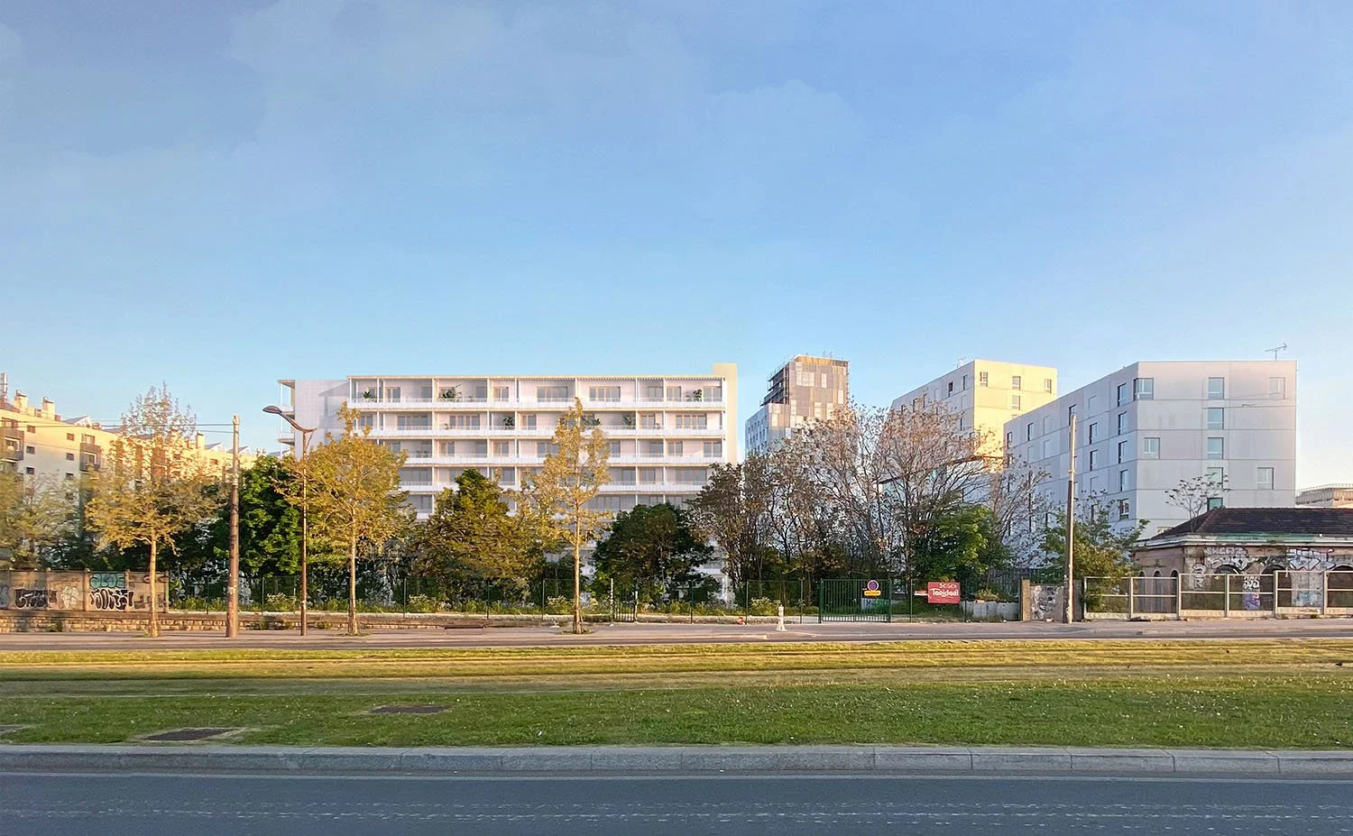 MUE ATELIER D'ARCHITECTURE-REGNAULT PROJET 2.jpg