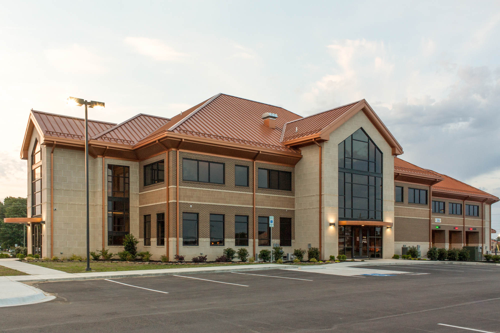 Focus_Bank_Red_Wolf_Blvd_07.jpg
