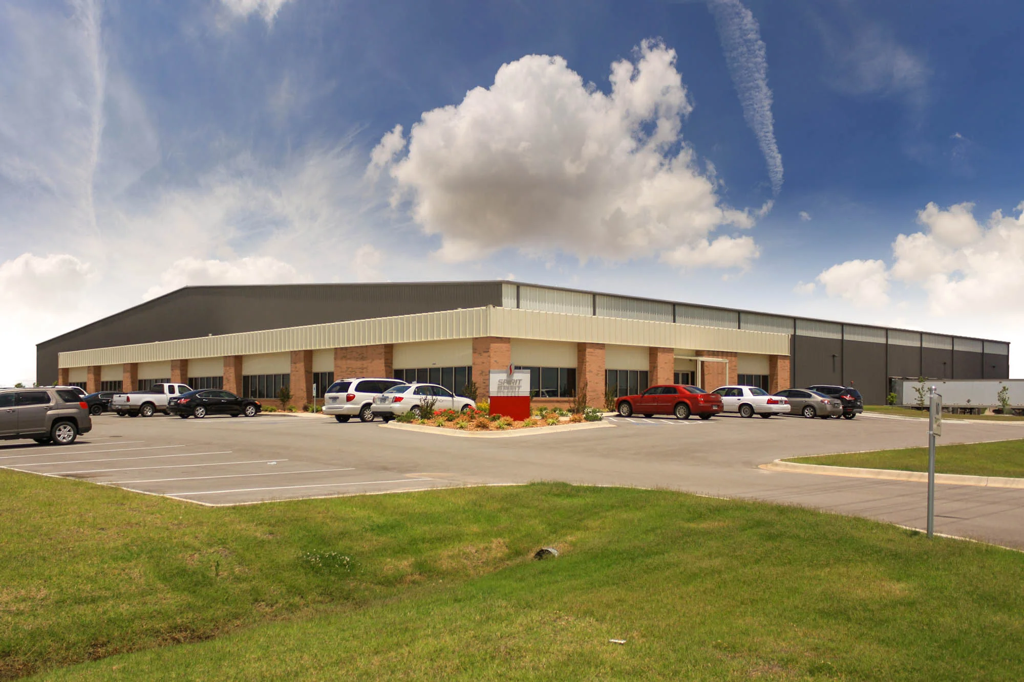 Spirit_Manufacturing_Facility_02.jpg