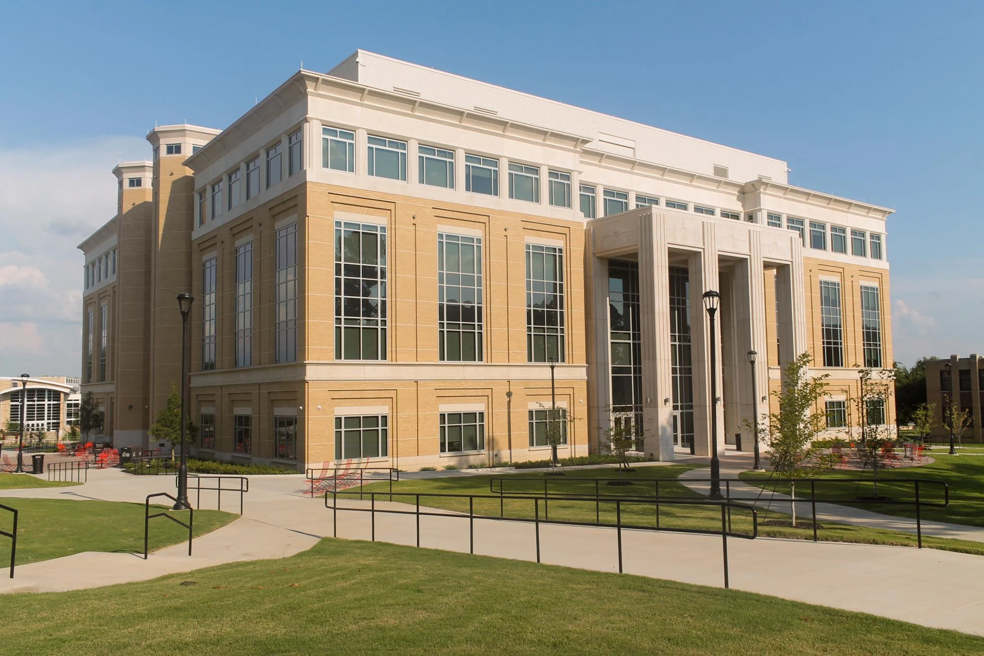 ASU-Humanities-Building-04.jpg