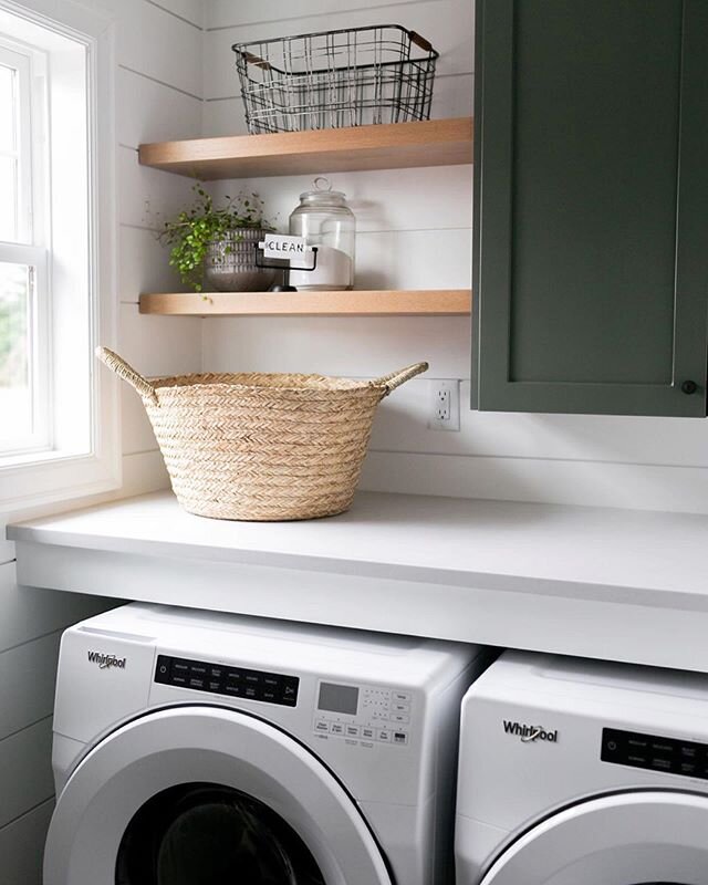 I have been craving color lately when it comes to design. The all white everything craze was a little too boring for me. I love the classic white pallet still but love playing with textures and color. This laundry room we recently did had a pop of gr