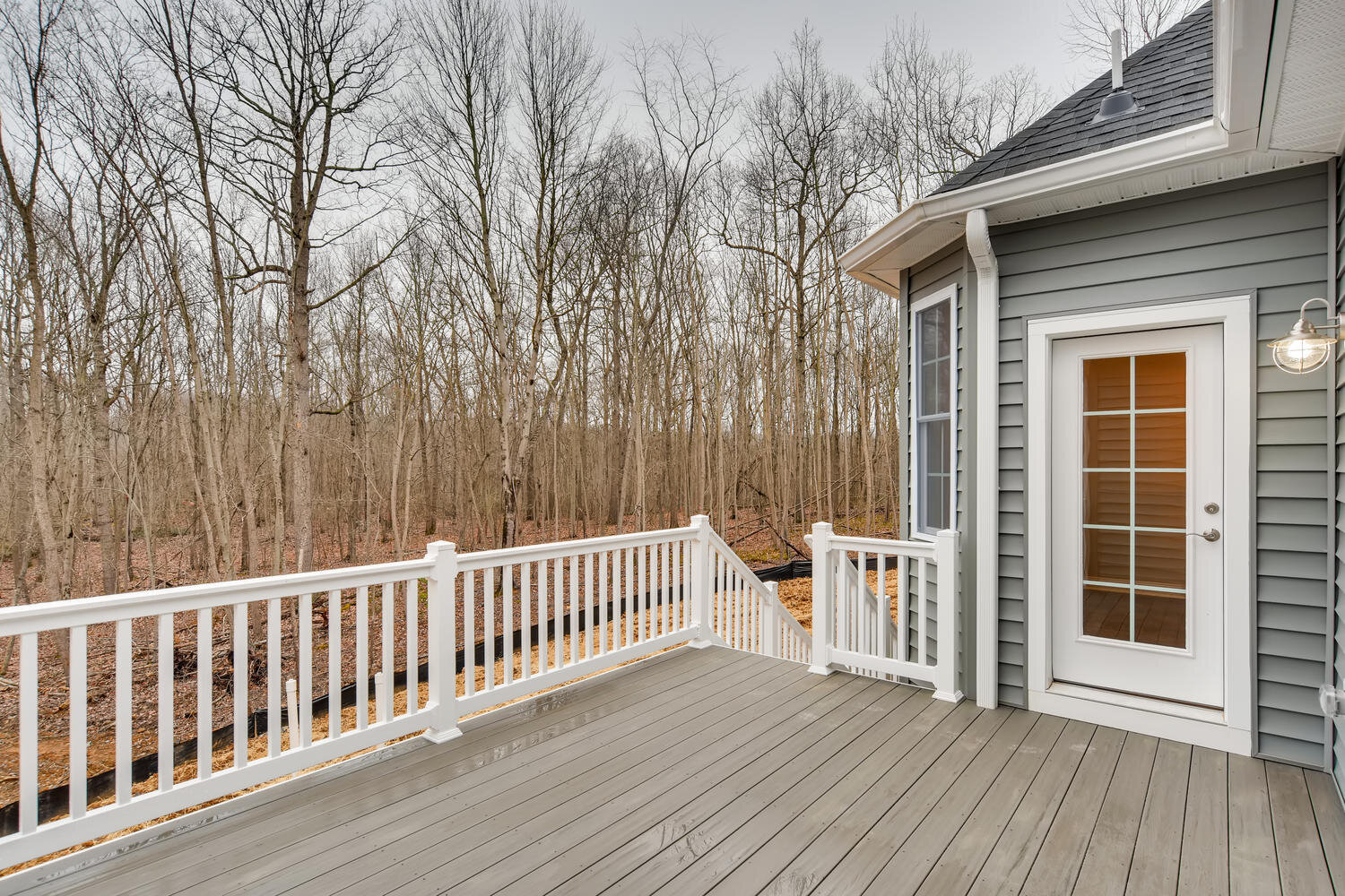 Custom deck on rancher in Harford county MD
