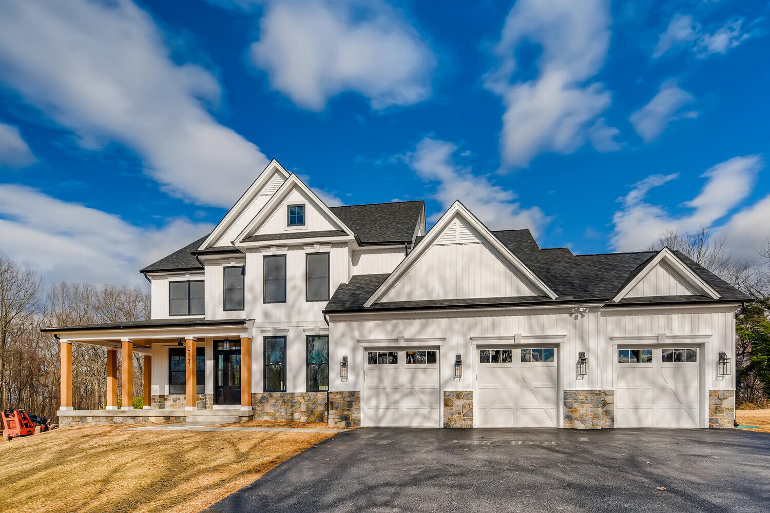 fordham-farmhouse-front-exterior.jpg