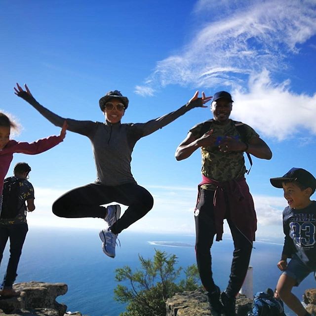 #Repost @afroglamchic
・・・
Only the one can levitate
#lionshead #capetown #zen #levitation #ohm #hiking #jump #easter
@adtags.co #adtags #mycooljump #Zimbabwean
@mutsasamuel 
@helloafua 
@mapsfunksway