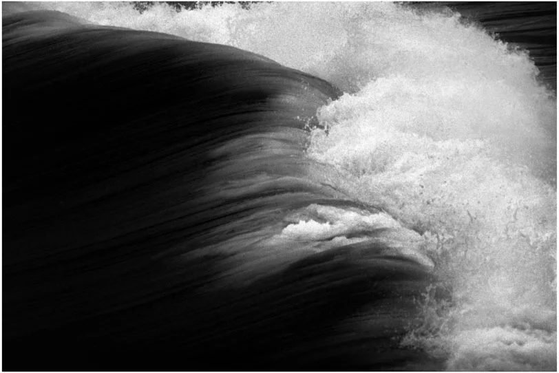Crash Wave by Alex Frayne