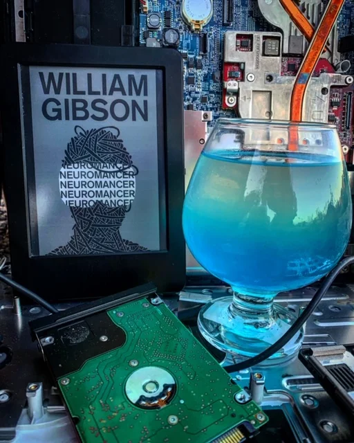 Molly Millions’ Eye, inspired by the book Neuromancer by William Gibson.