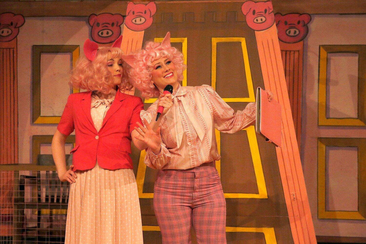 Birmingham Children's Theatre, The True Story of the Three Little Pigs 2020