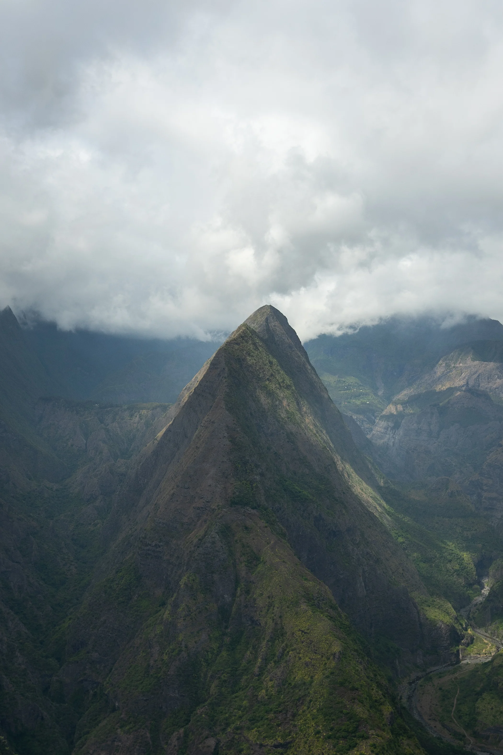 Cap Noir, Réunion, Mafate2.jpeg