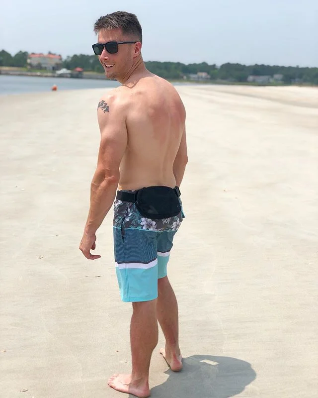 Whether you&rsquo;re poking fun at me and my poses in my fanny pack, or you&rsquo;re making funny faces, even when you&rsquo;re the color of a bodybuilder about to get on stage (and as lean as one🙄), I love everything about you.
Just over here appre