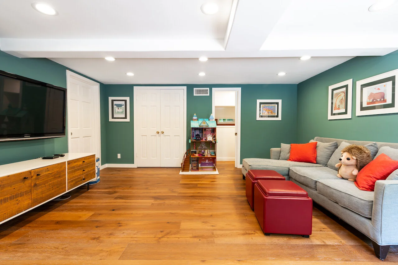 INTERIOR-DOWNSTAIRS LOUNGE-2.jpeg