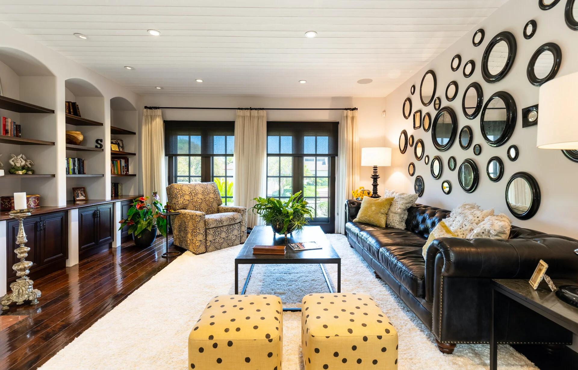 14) INTERIOR-LIVING AREA-2.jpeg