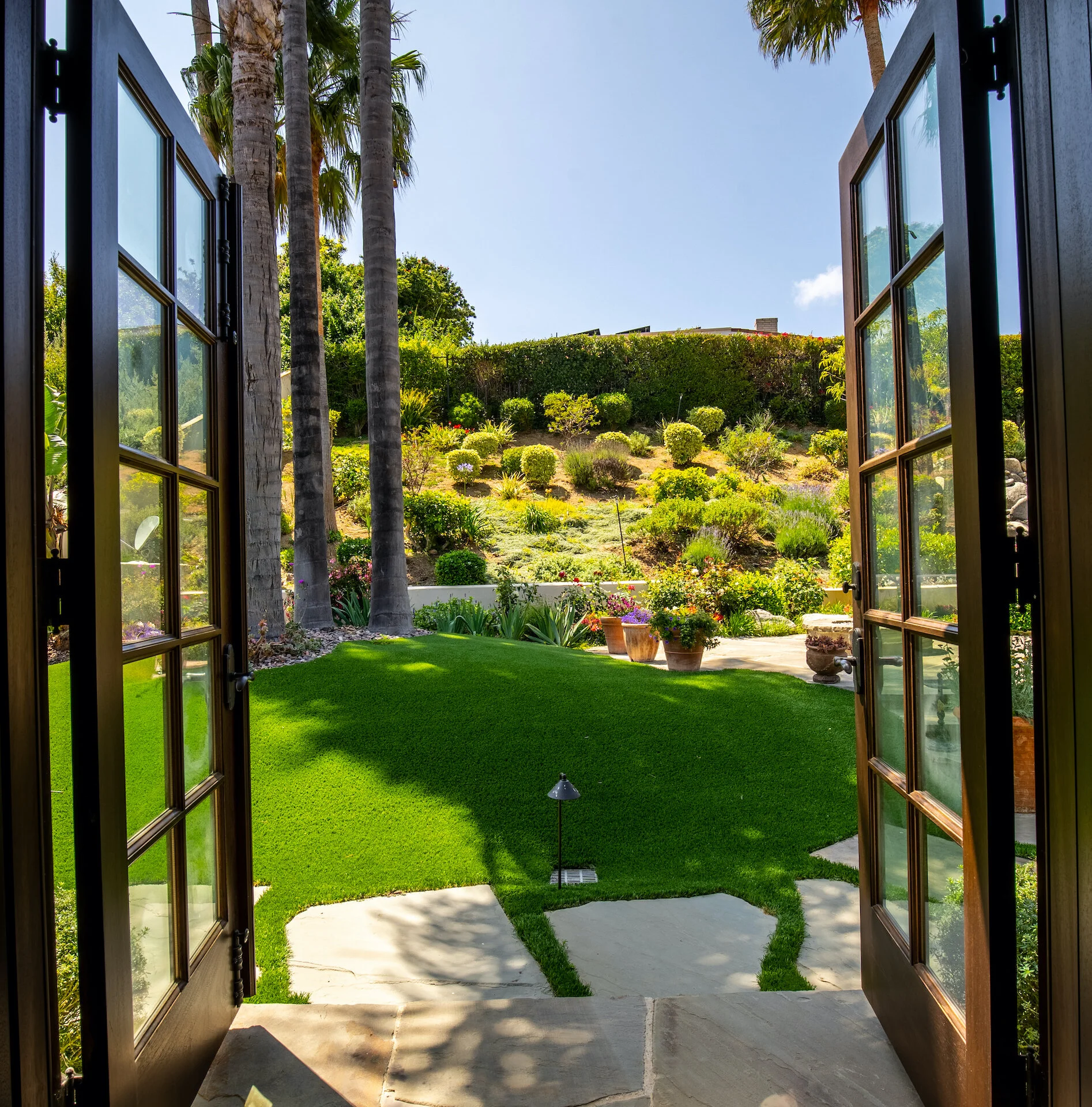 26) INTERIOR-MASTER VIEW.jpeg