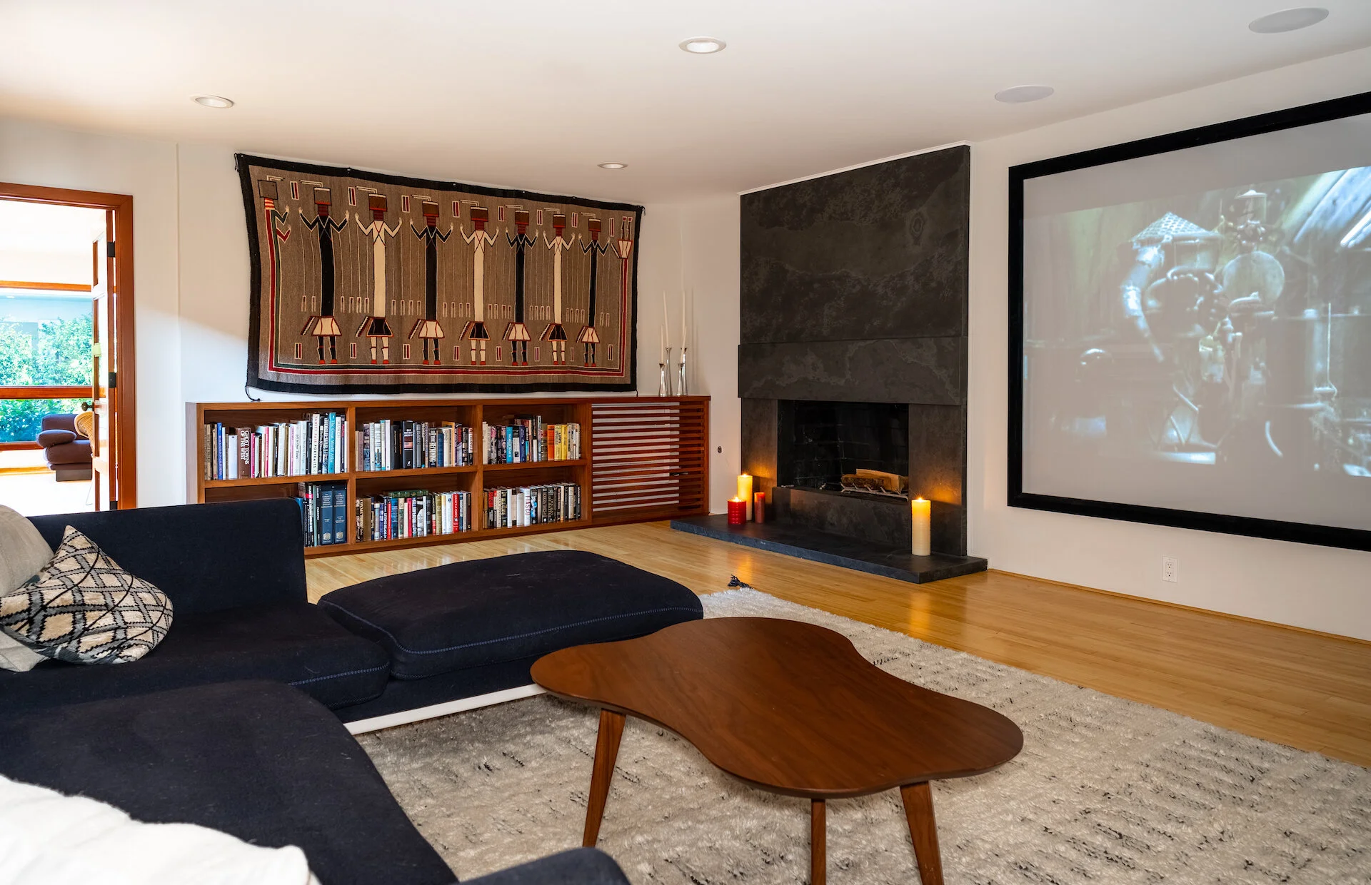 15) MOVIE THEATER LOUNGE-3.jpeg