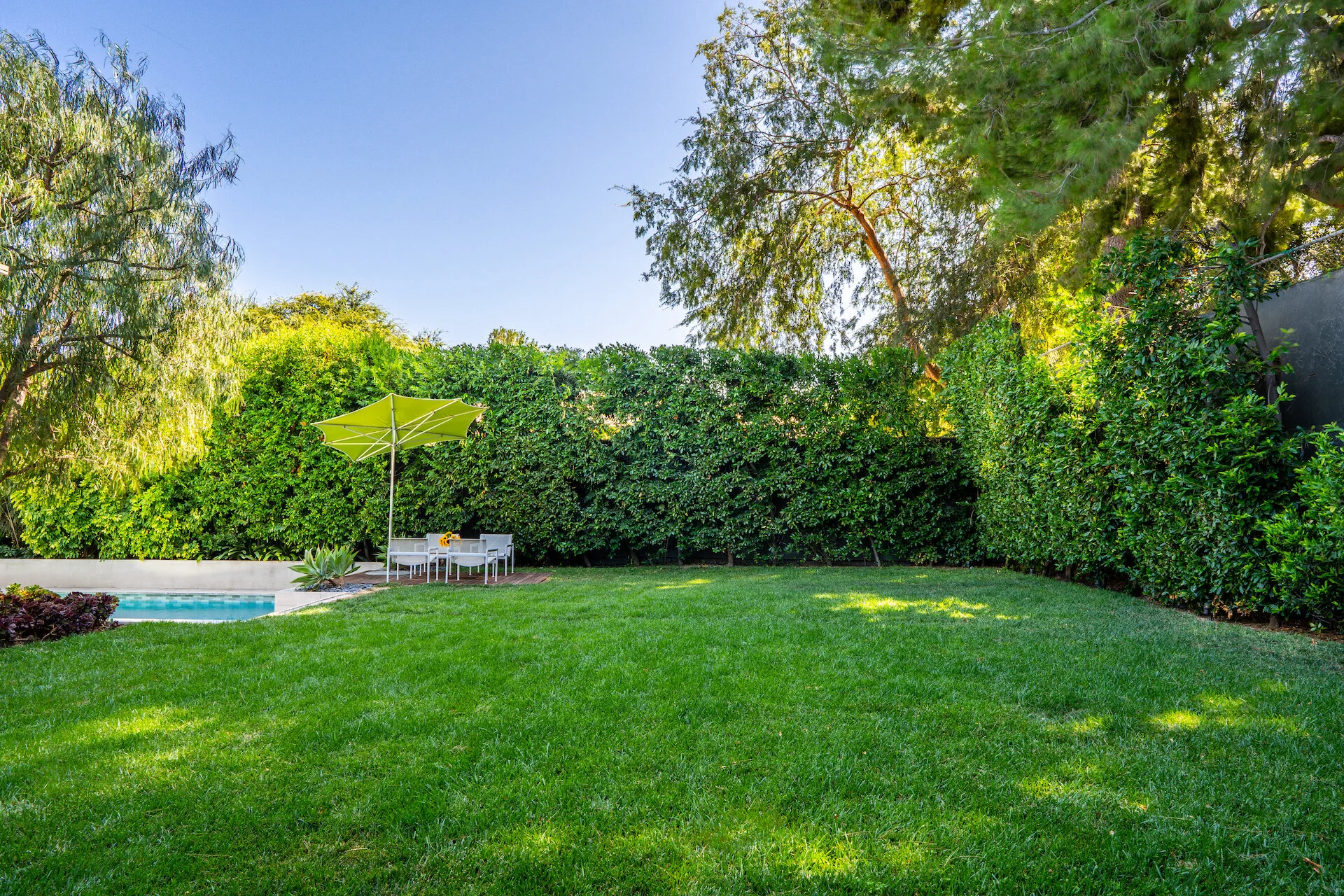 35) EXTERIOR-POOL-BACKYARD-2.jpeg