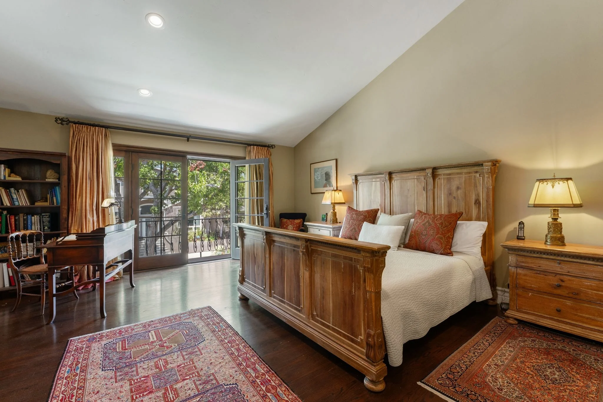 20) 402 11th St-50.jpg