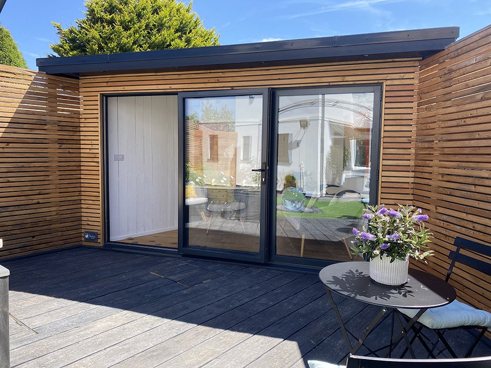 garden room one door open.jpg