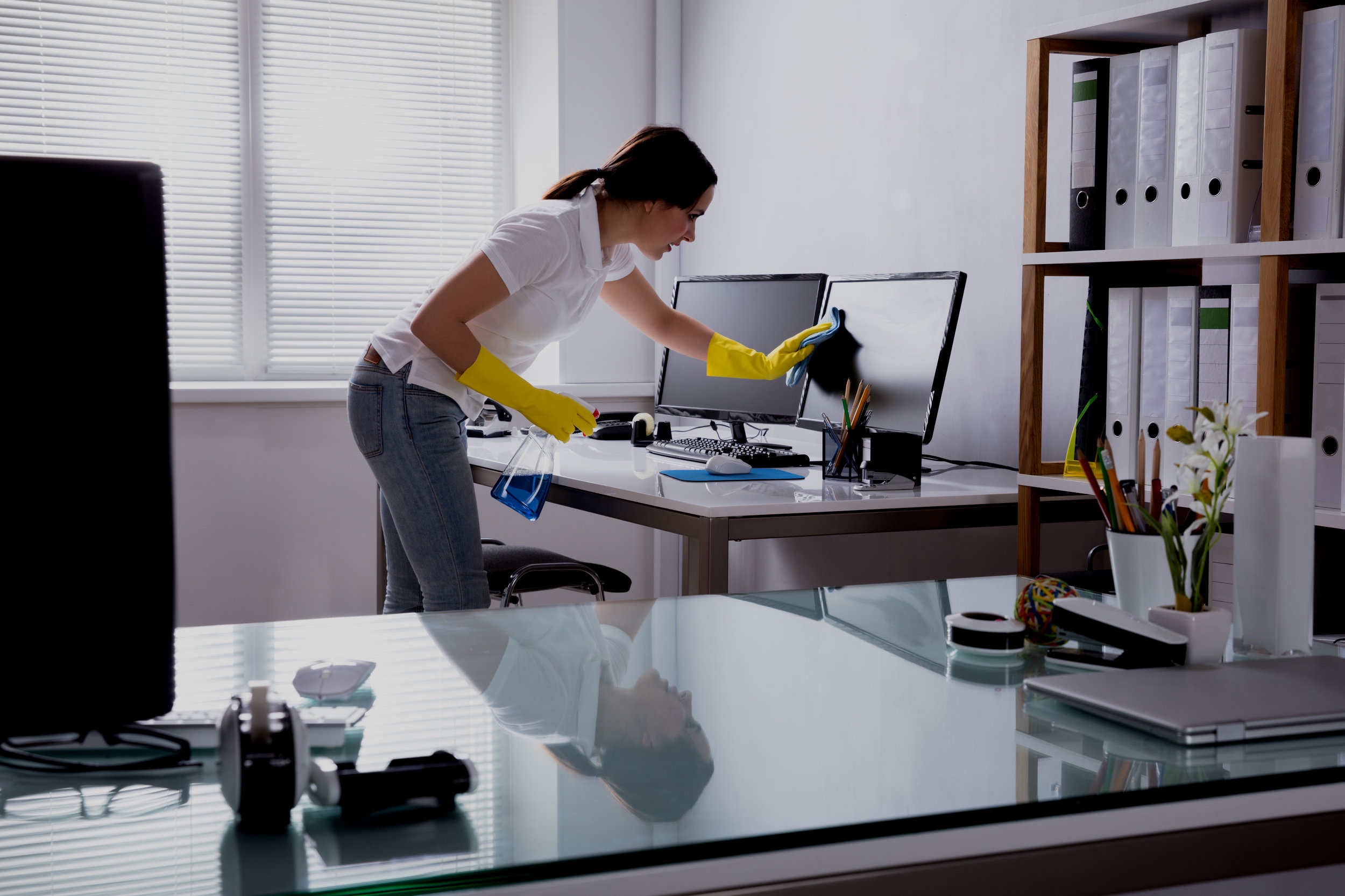 Looking for your house to be cleaned? Look no further!