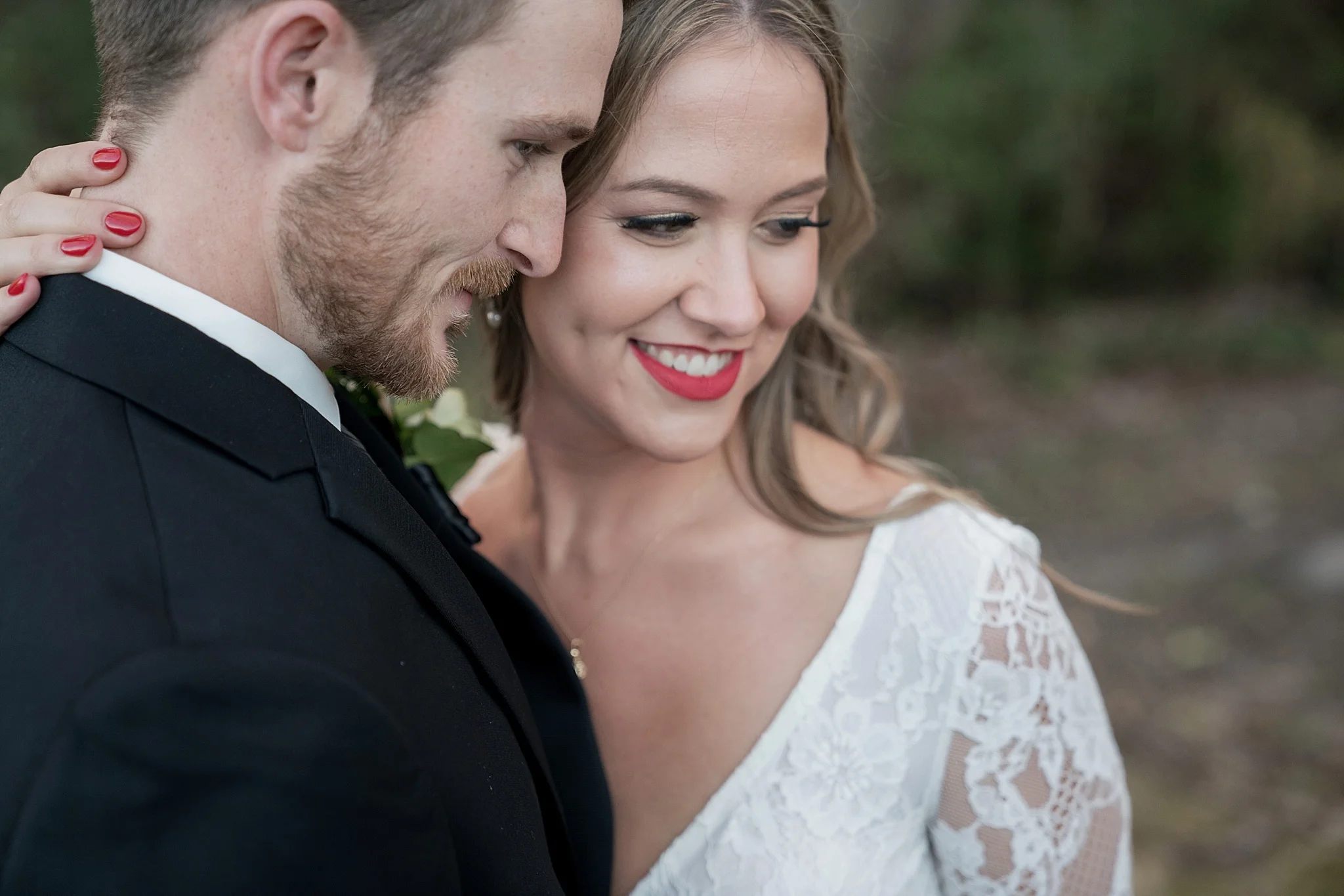 BROOKE &amp; MATTHEW – TABERNACLE BAPTIST CHURCH &amp; THE DEAN PLANTATION WEDDING PREVIEW – ZEBULON NC PHOTOGRAPHER