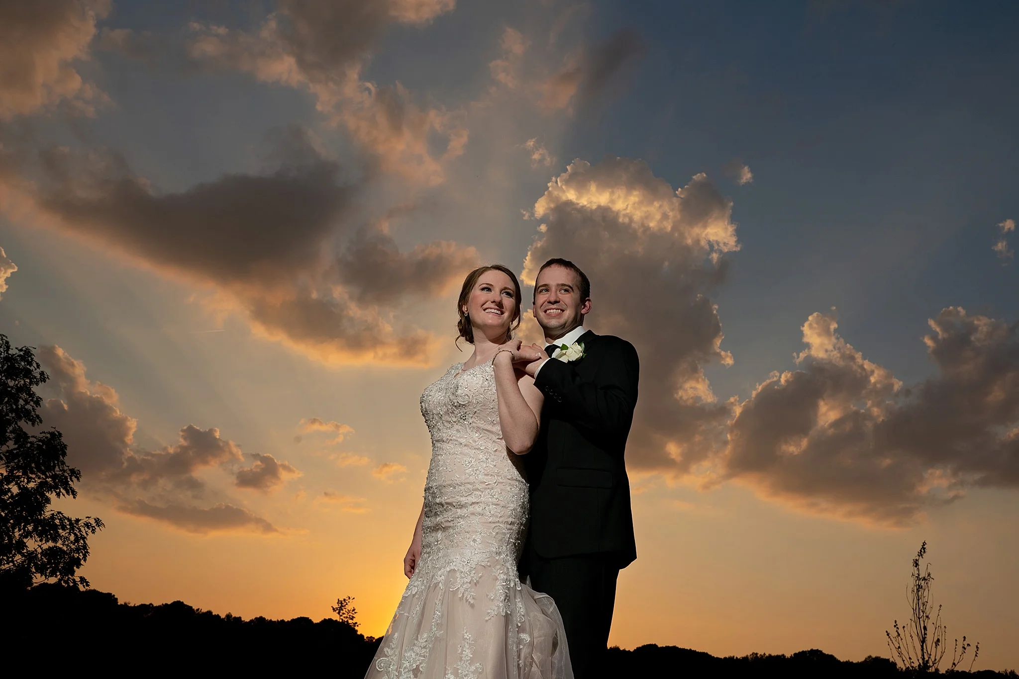 KALEE &amp; KYLE – PAVILLION AT CARRIAGE FARMS WEDDING PREVIEW – RALEIGH NC PHOTOGRAPHER