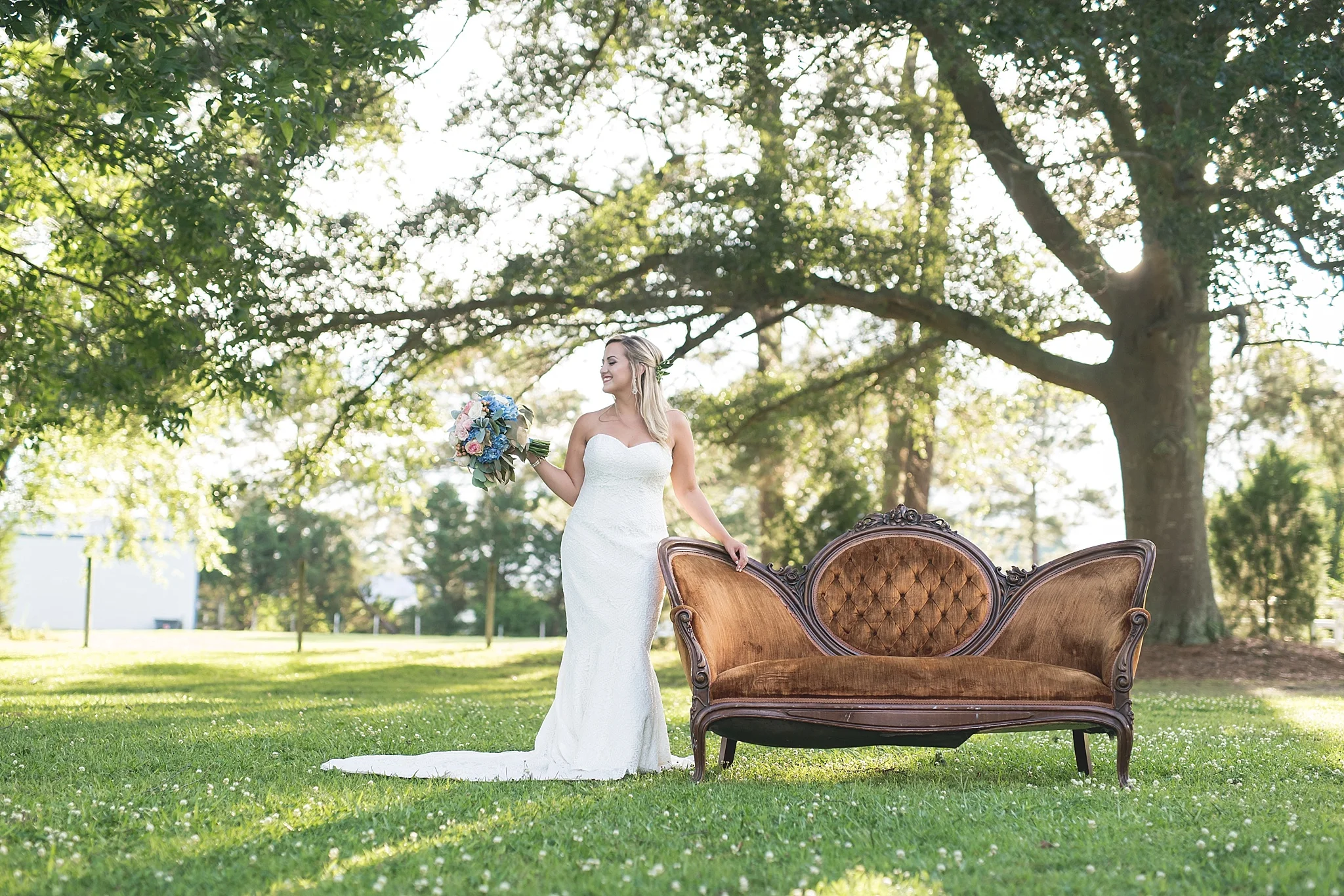 LAUREN – THE ROBIN’S NEST BRIDAL SESSION – GRIMESLAND NC PHOTOGRAPHER