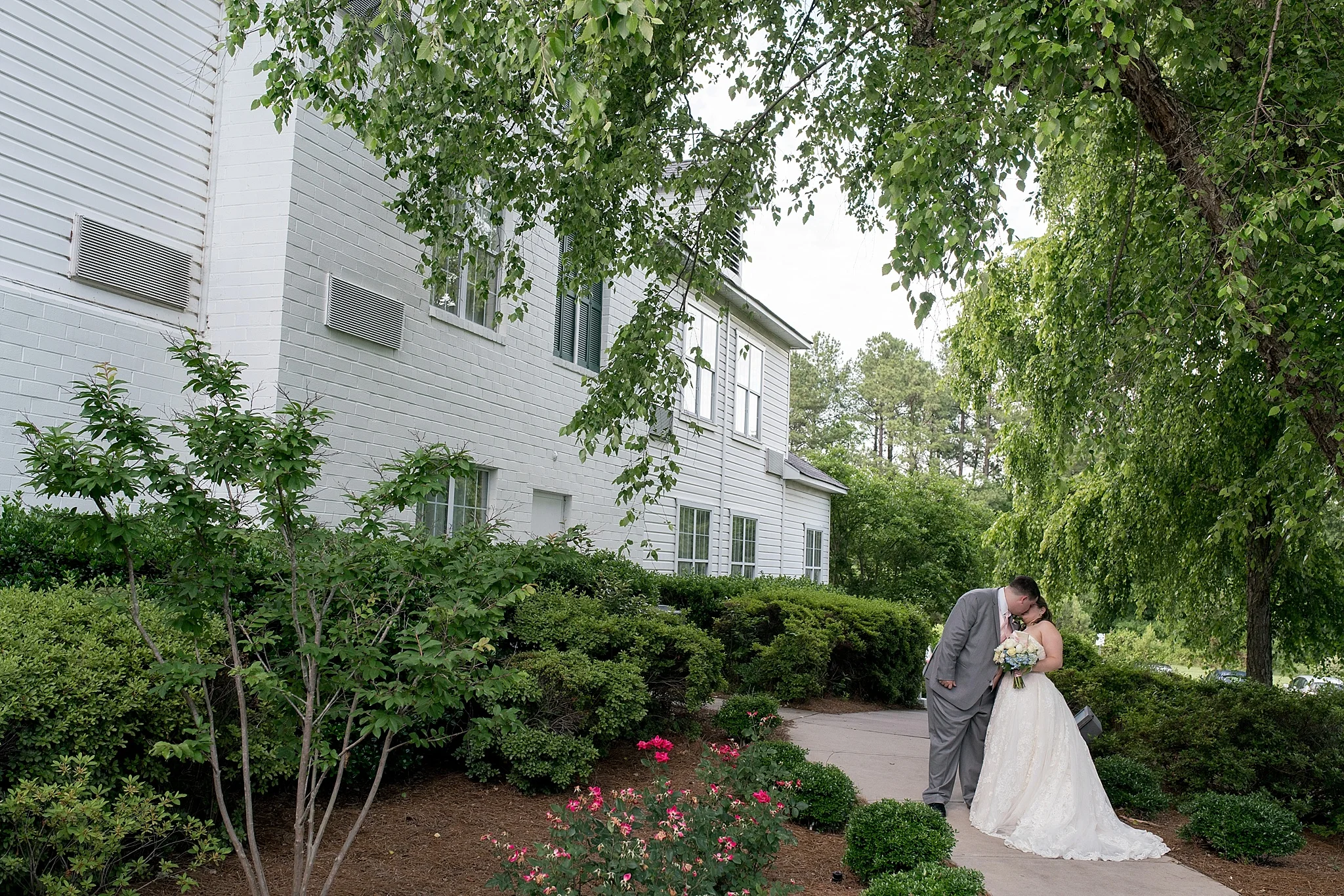 MEREDITH &amp; JOHN – MANSION ON THE HILL WEDDING – DURHAM NC PHOTOGRAPHER
